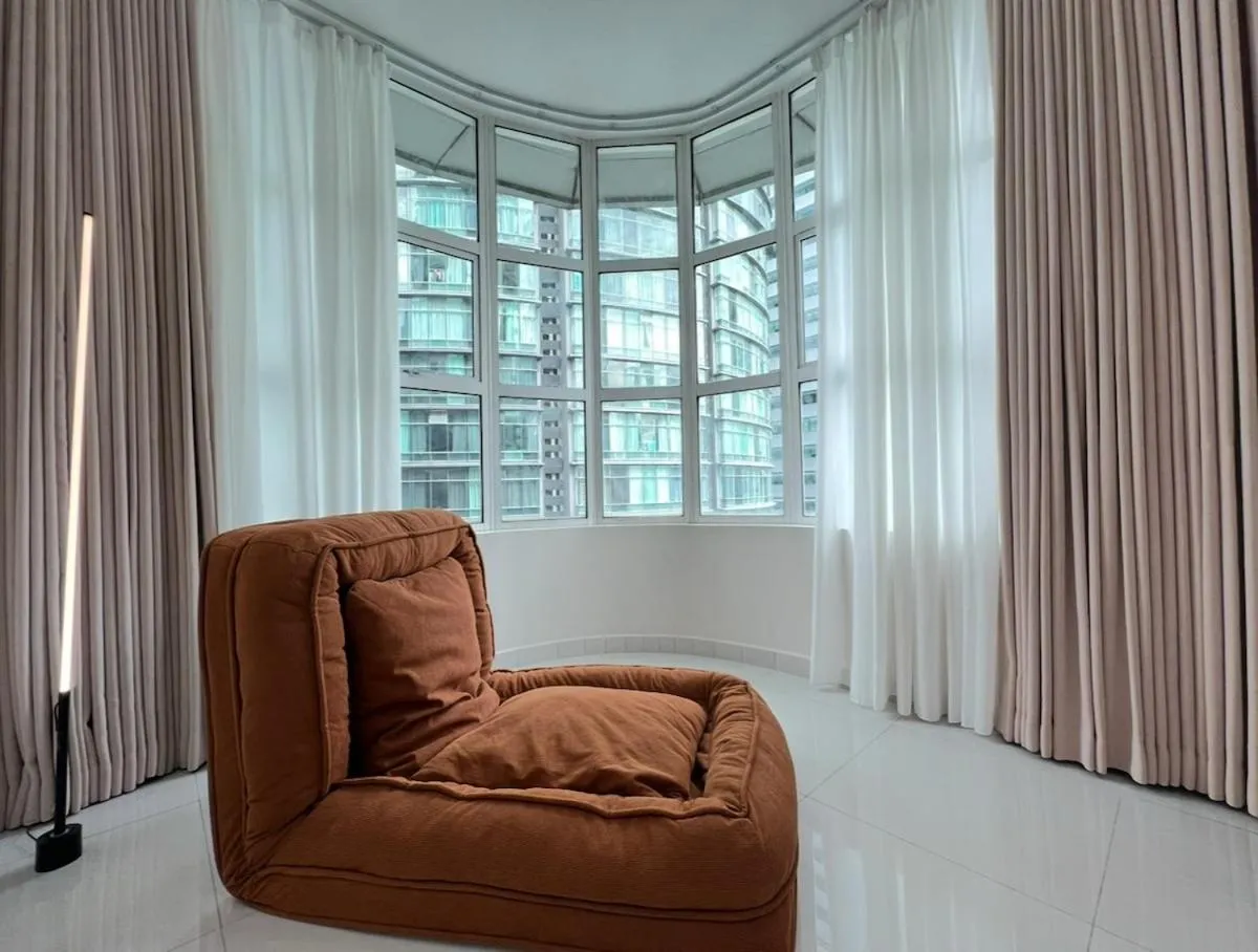 Parkview Serviced Apartment
