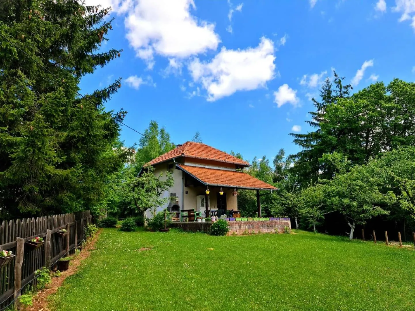 Čarobna Kućica Pale