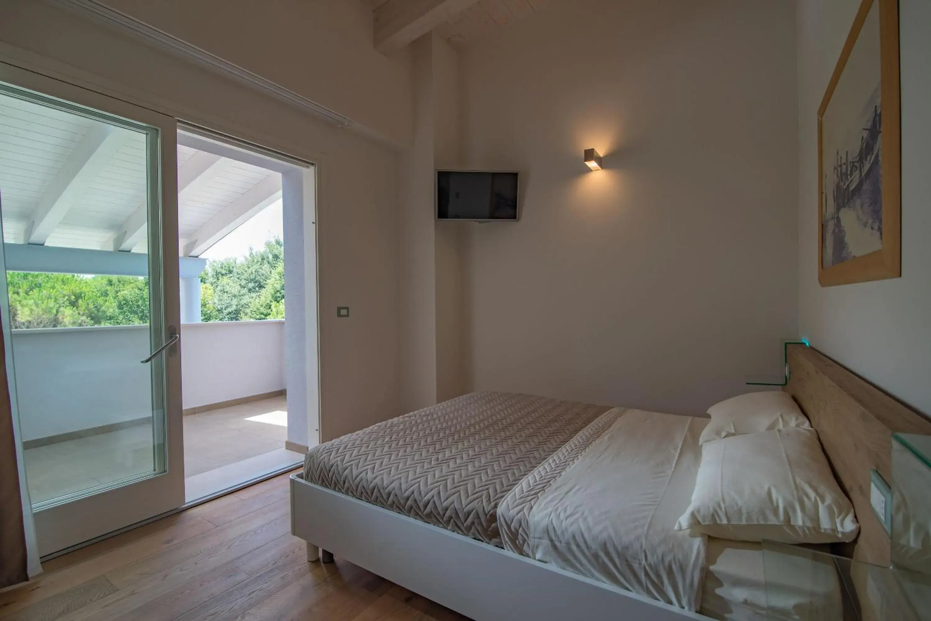 King Room - single occupancy in Borgo del Faro King Room - single occupancy in Borgo del Faro