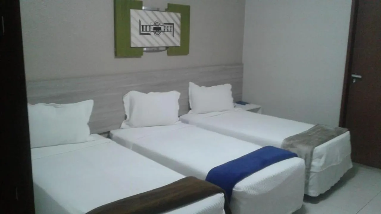 Photo of the whole room, Bed in Hotel Leon