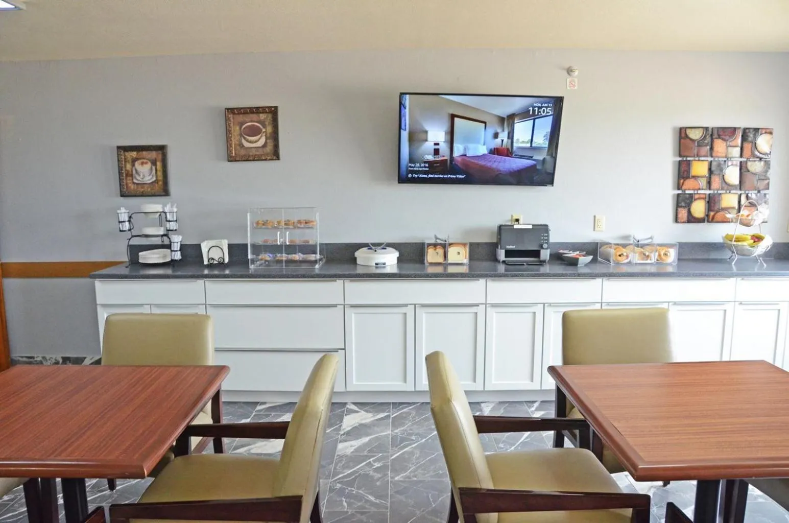 Breakfast in Heritage Grand Inn