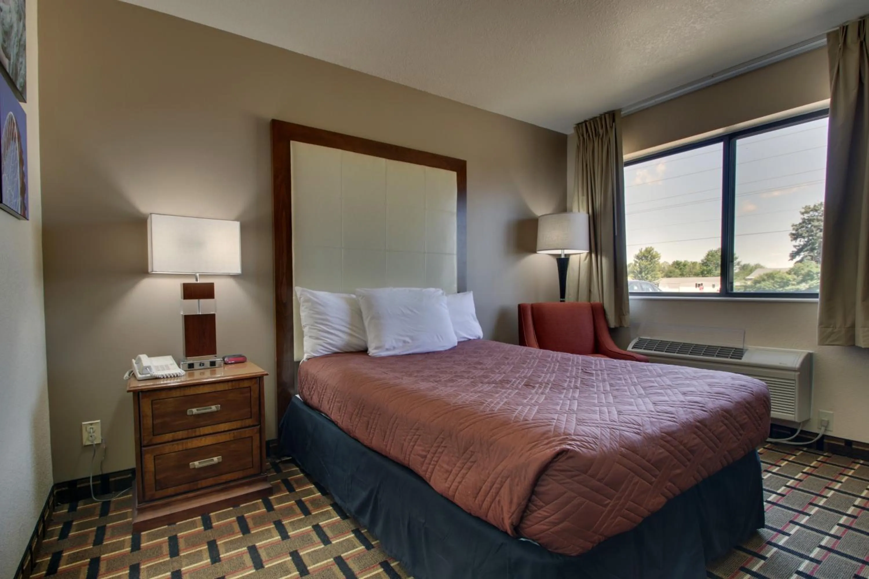 Bedroom, Bed in Heritage Grand Inn