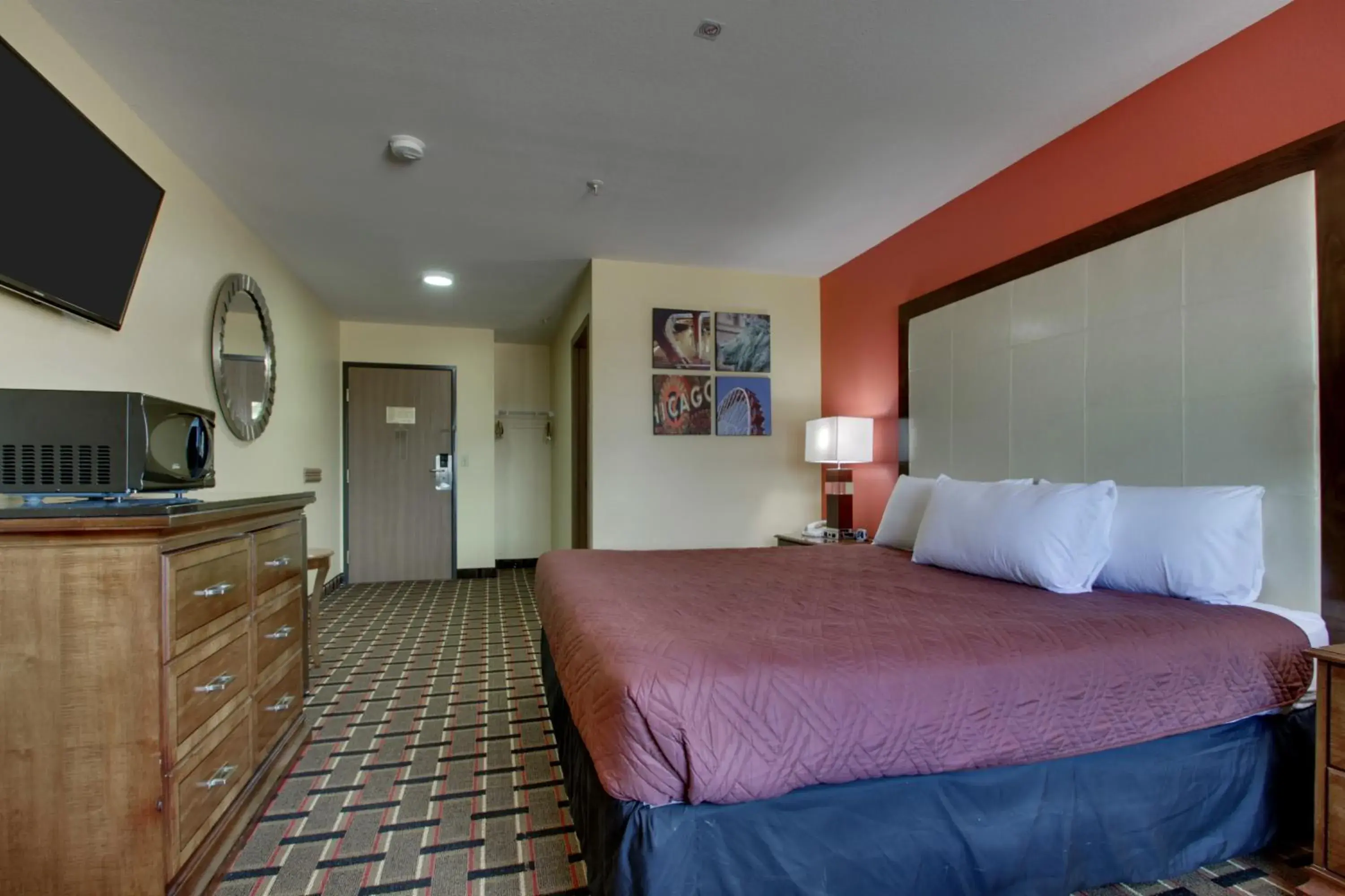 King Room - Disability Access in Heritage Grand Inn King Room - Disability Access in Heritage Grand Inn