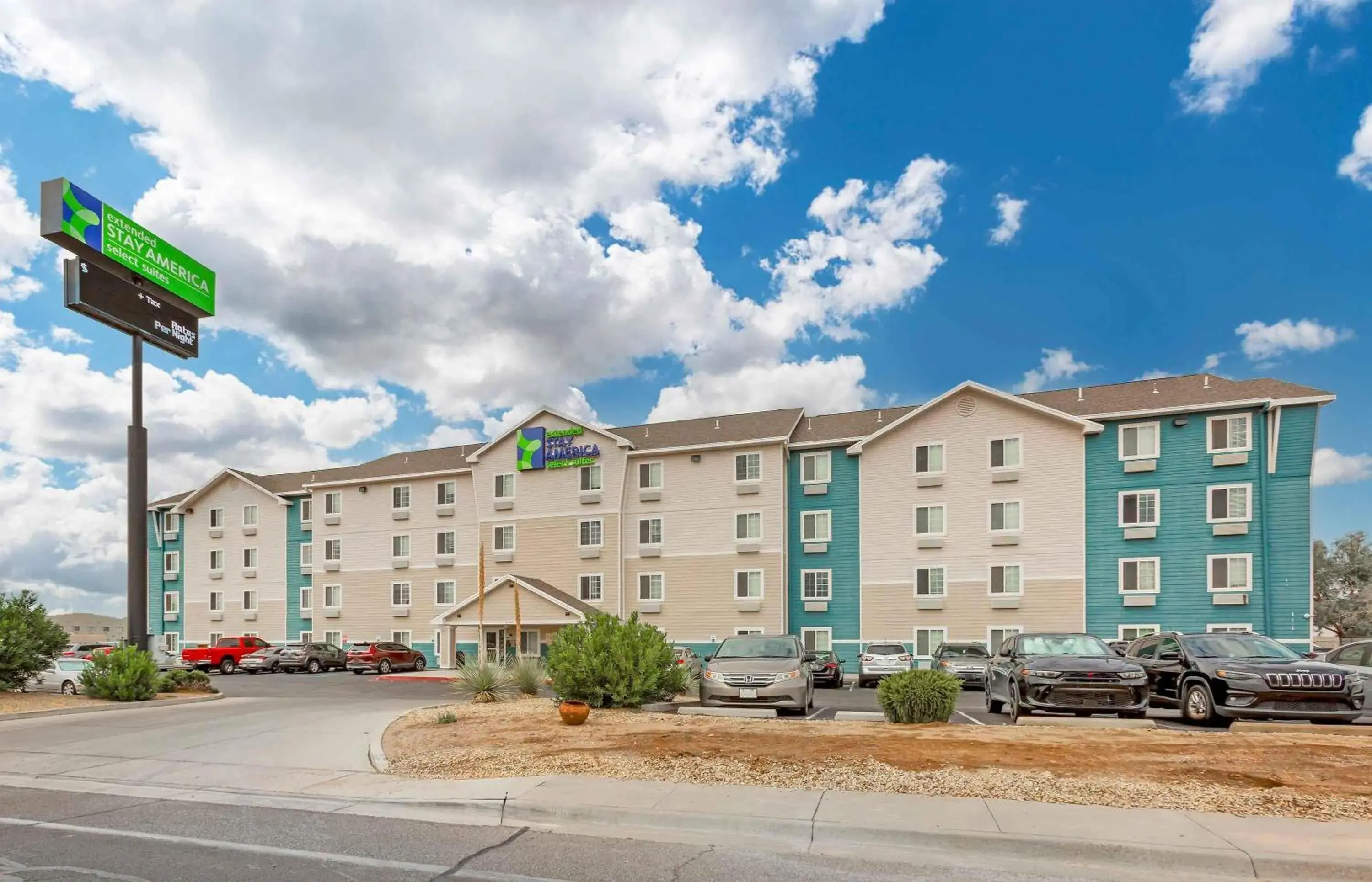 Property building in Extended Stay America Select Suites - Las Cruces Property building in Extended Stay America Select Suites - Las Cruces
