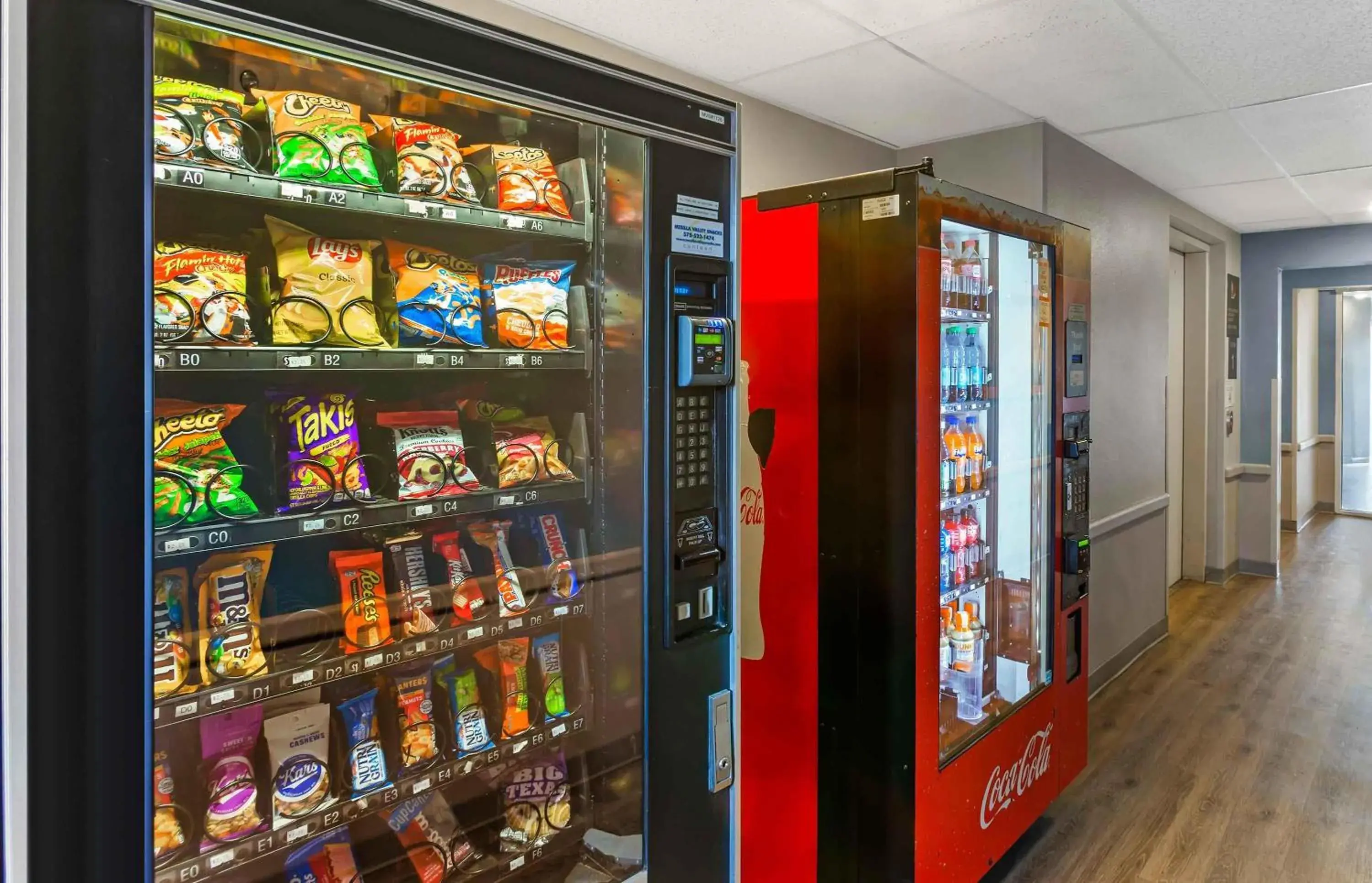 Property building in Extended Stay America Select Suites - Las Cruces Property building in Extended Stay America Select Suites - Las Cruces