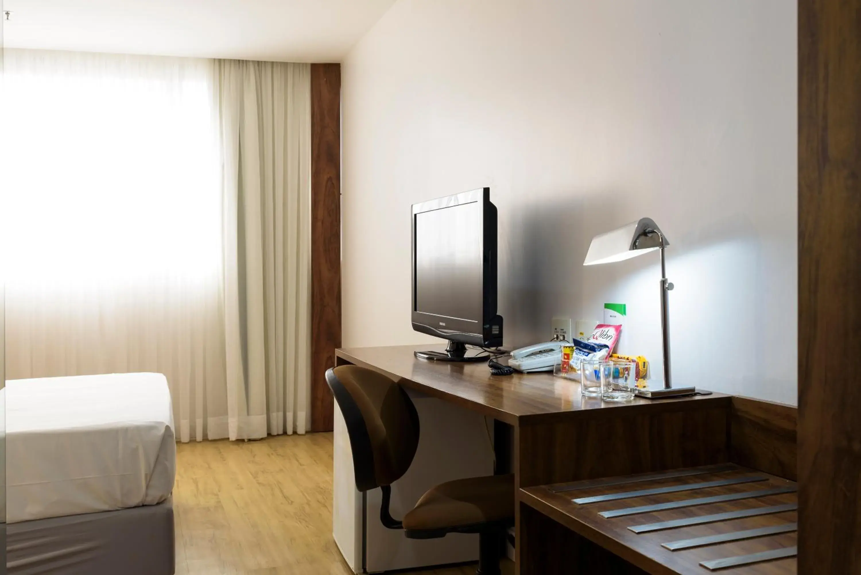 TV and multimedia, Bed in Go Inn Taguatinga TV and multimedia, Bed in Go Inn Taguatinga