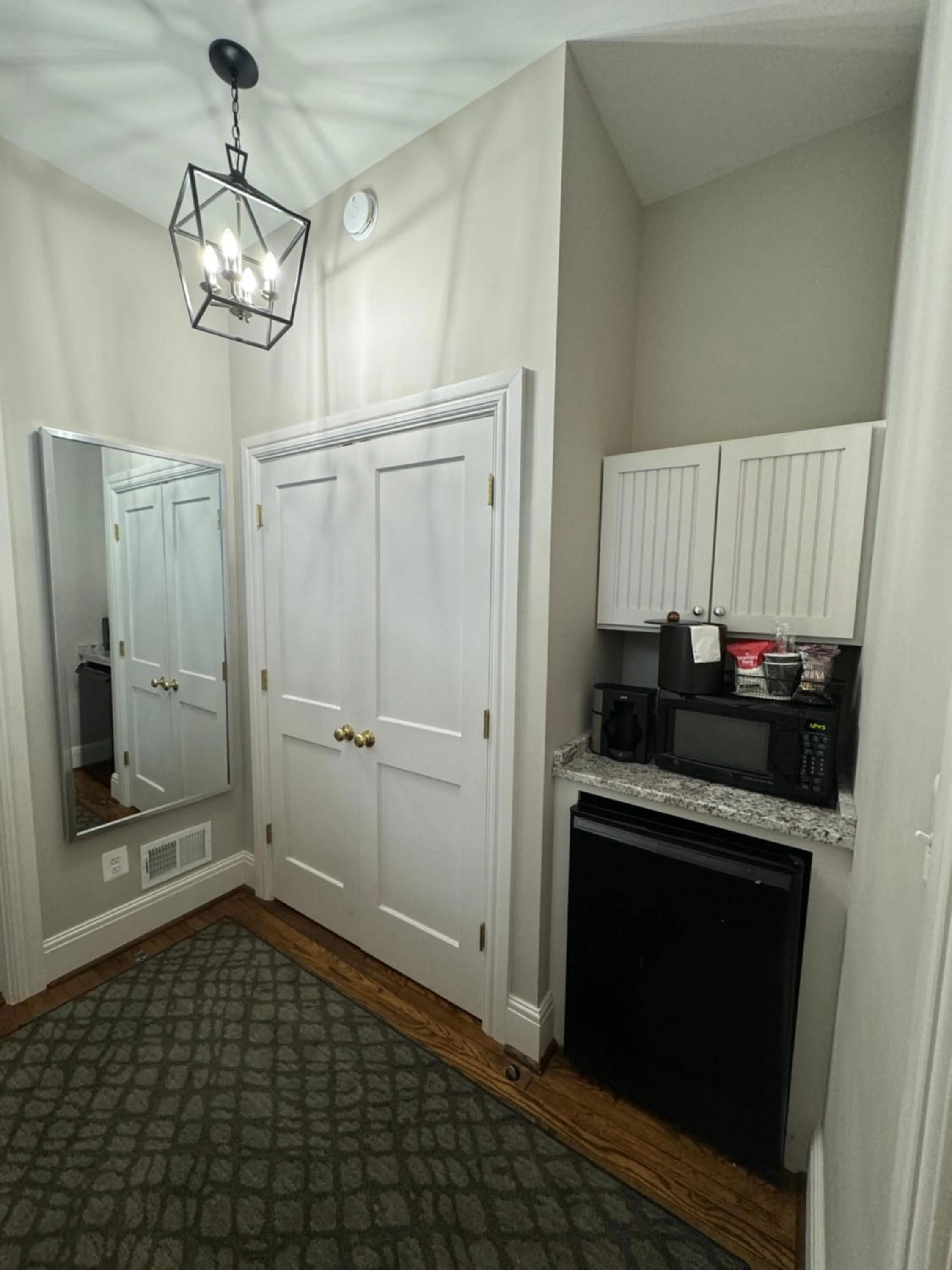 Normandy Farm Hotel & Conference Center