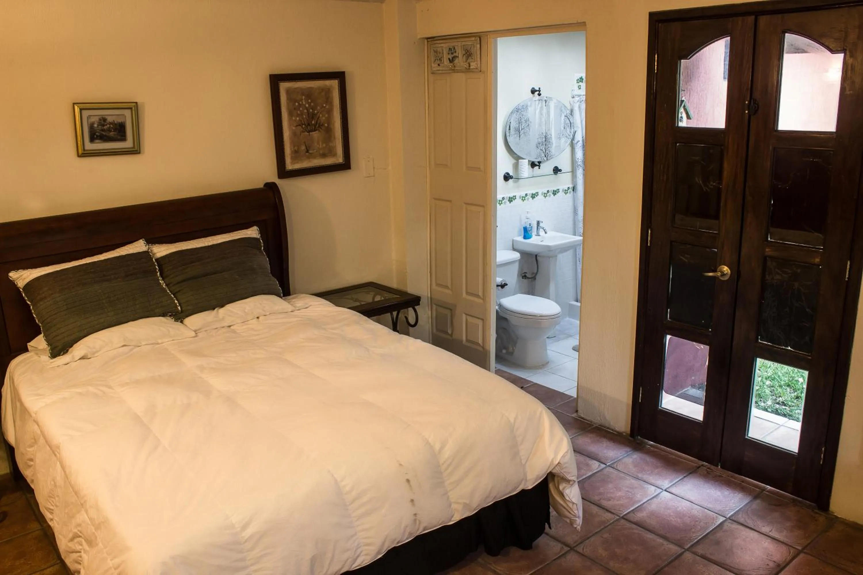Bed in Mi casa, tu casa