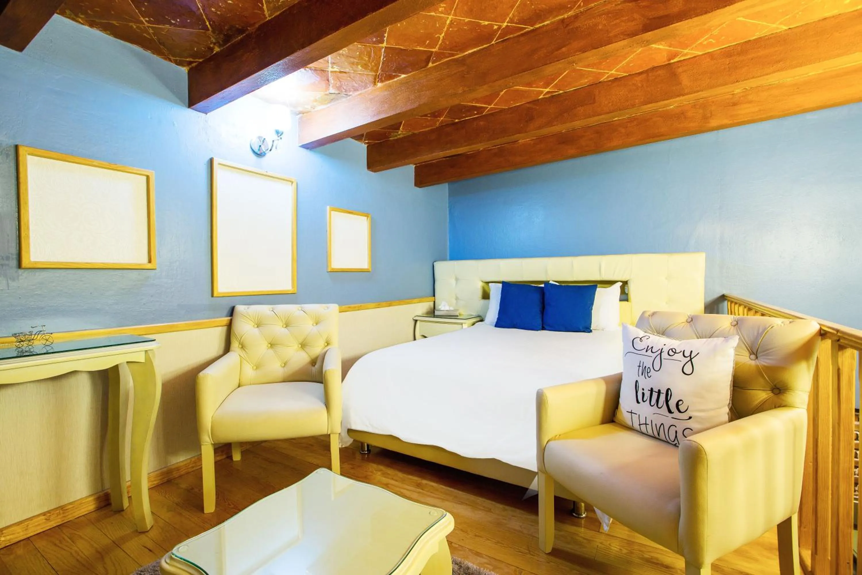 Bed in Xoxula by Inmense