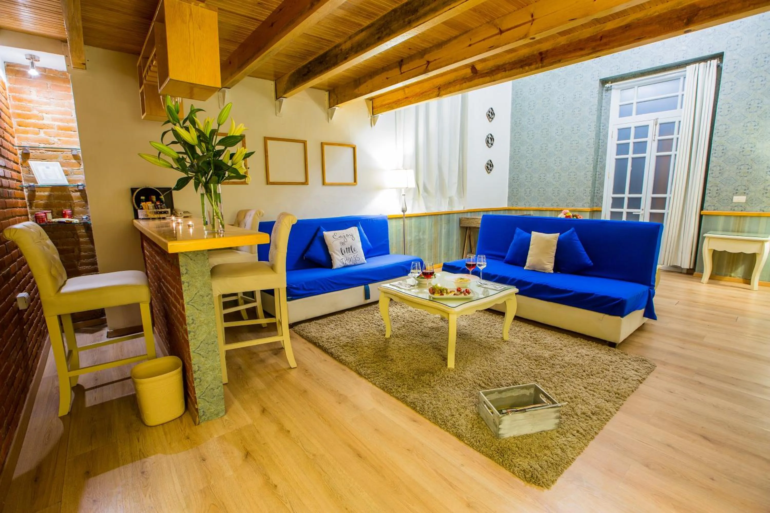 Living room in Xoxula by Inmense