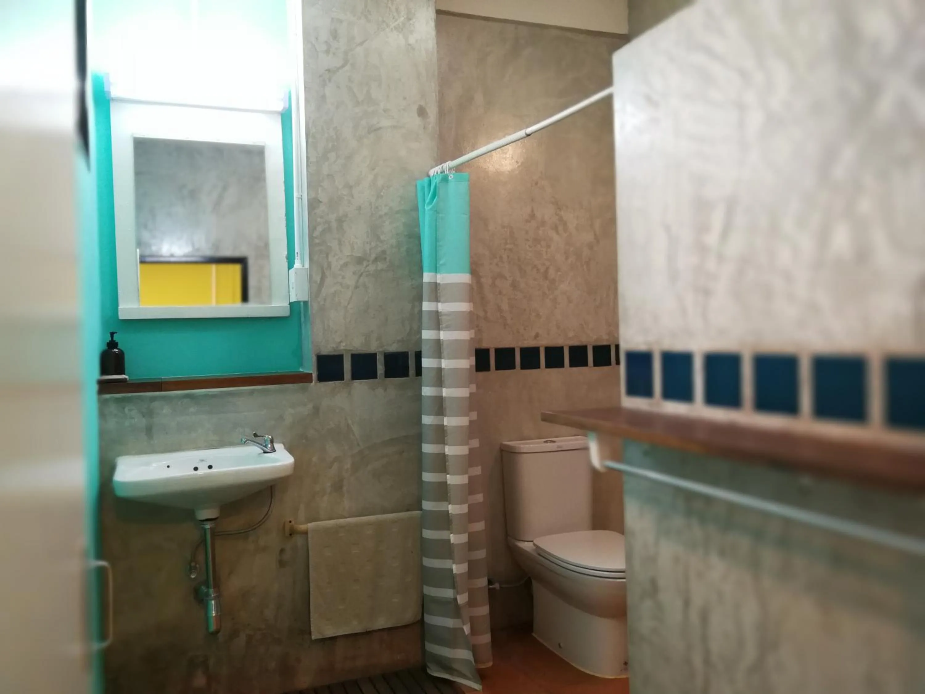 Bathroom in 60 Blue House