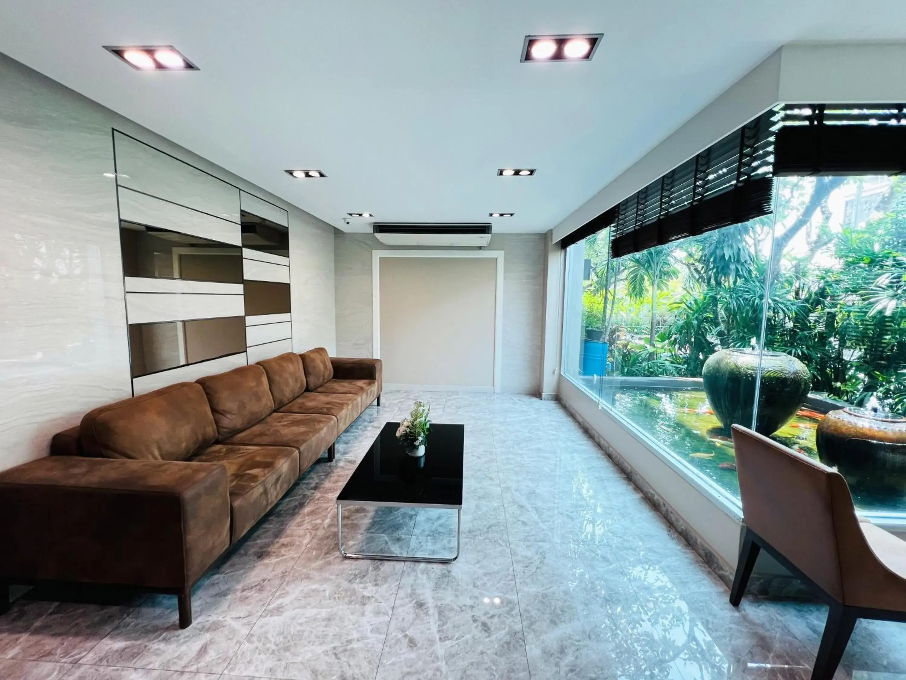 Lobby or reception in 14 Place Lobby or reception in 14 Place