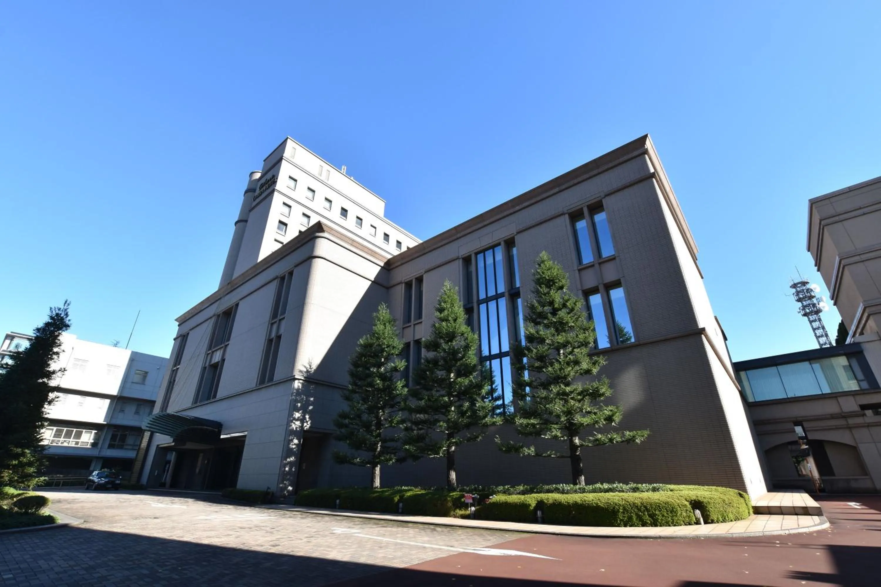 Property building in Okura Chiba Hotel