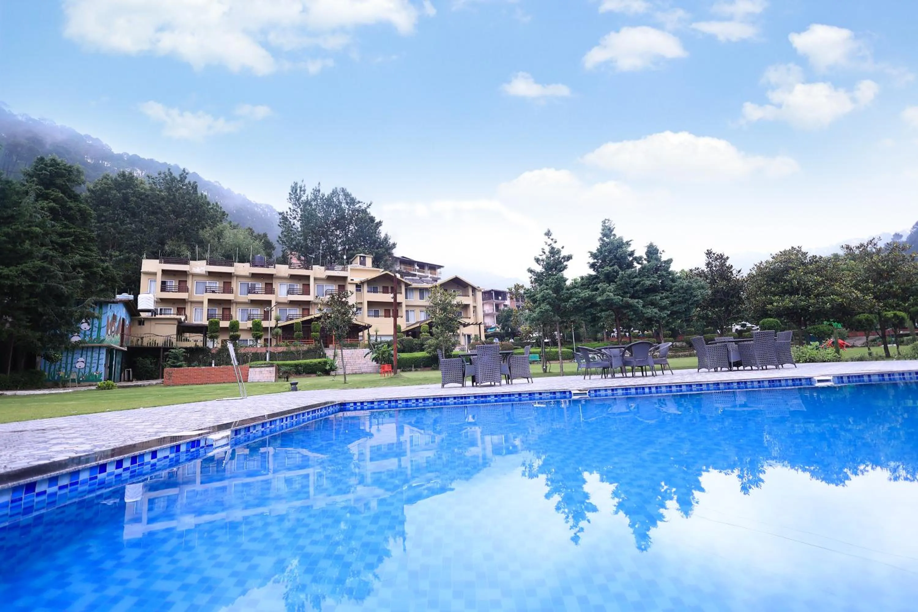 Mountain view in Foxoso Misty Oaks - Hotel & Resort