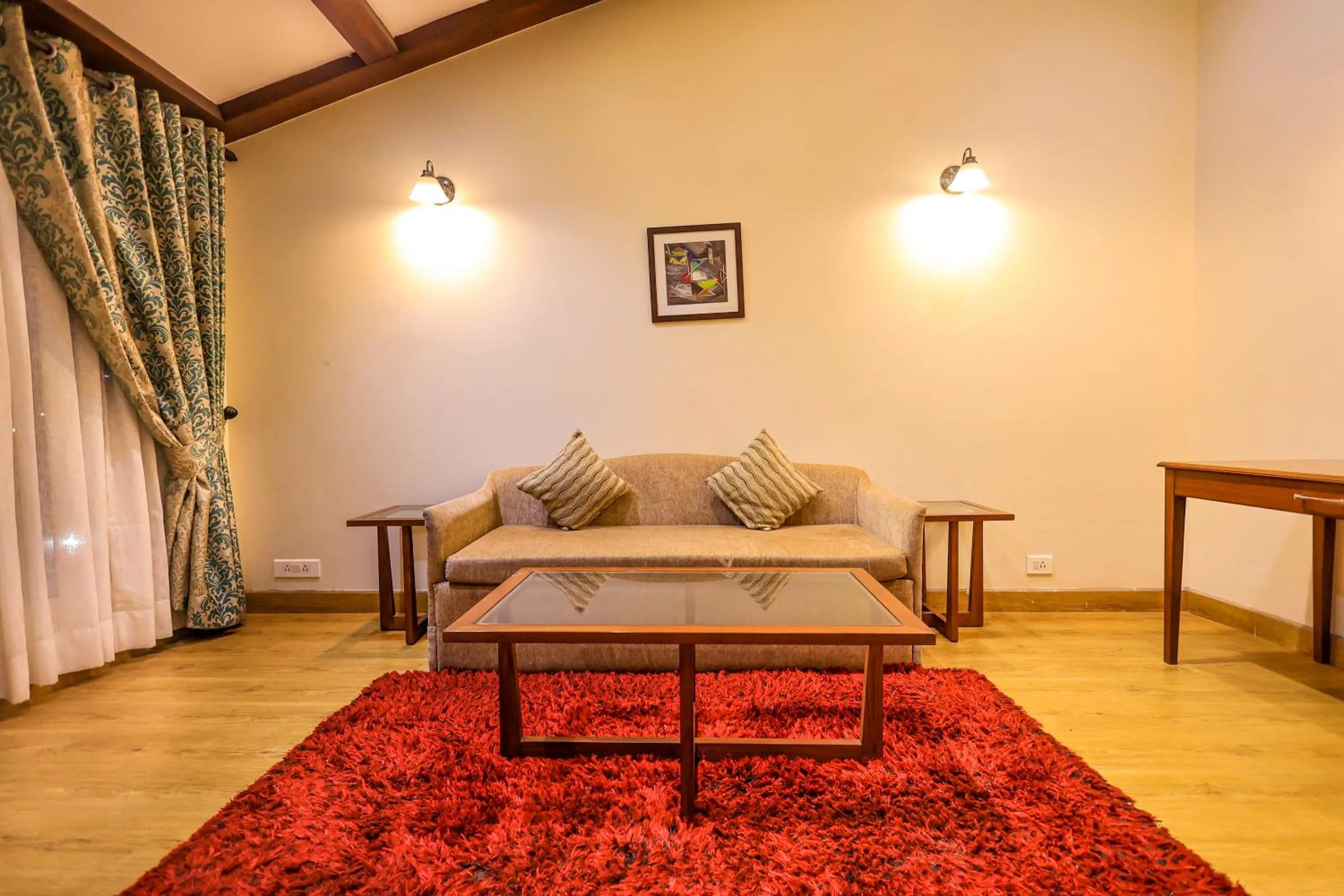 Living room in Foxoso Misty Oaks - Hotel & Resort