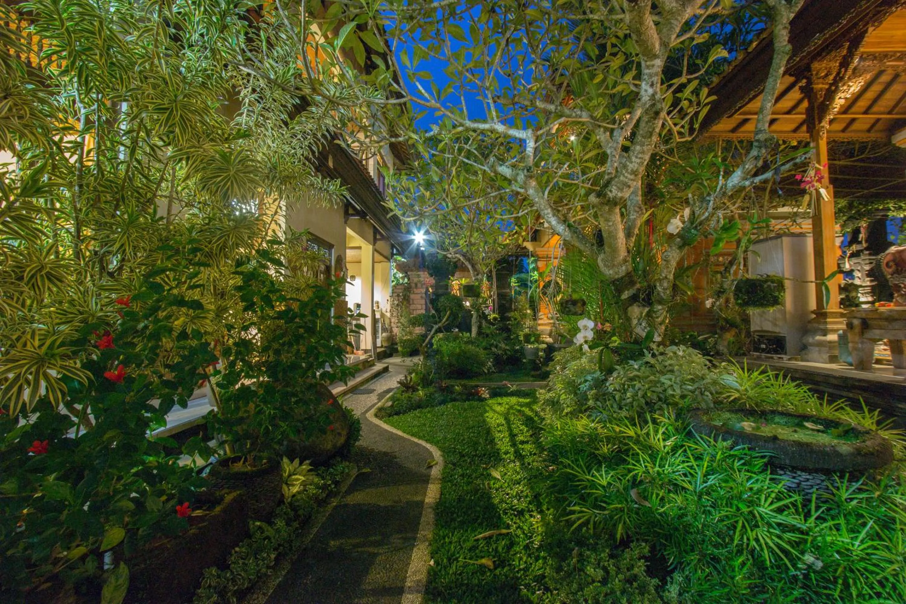 Garden in Pondok Prapen Guest House