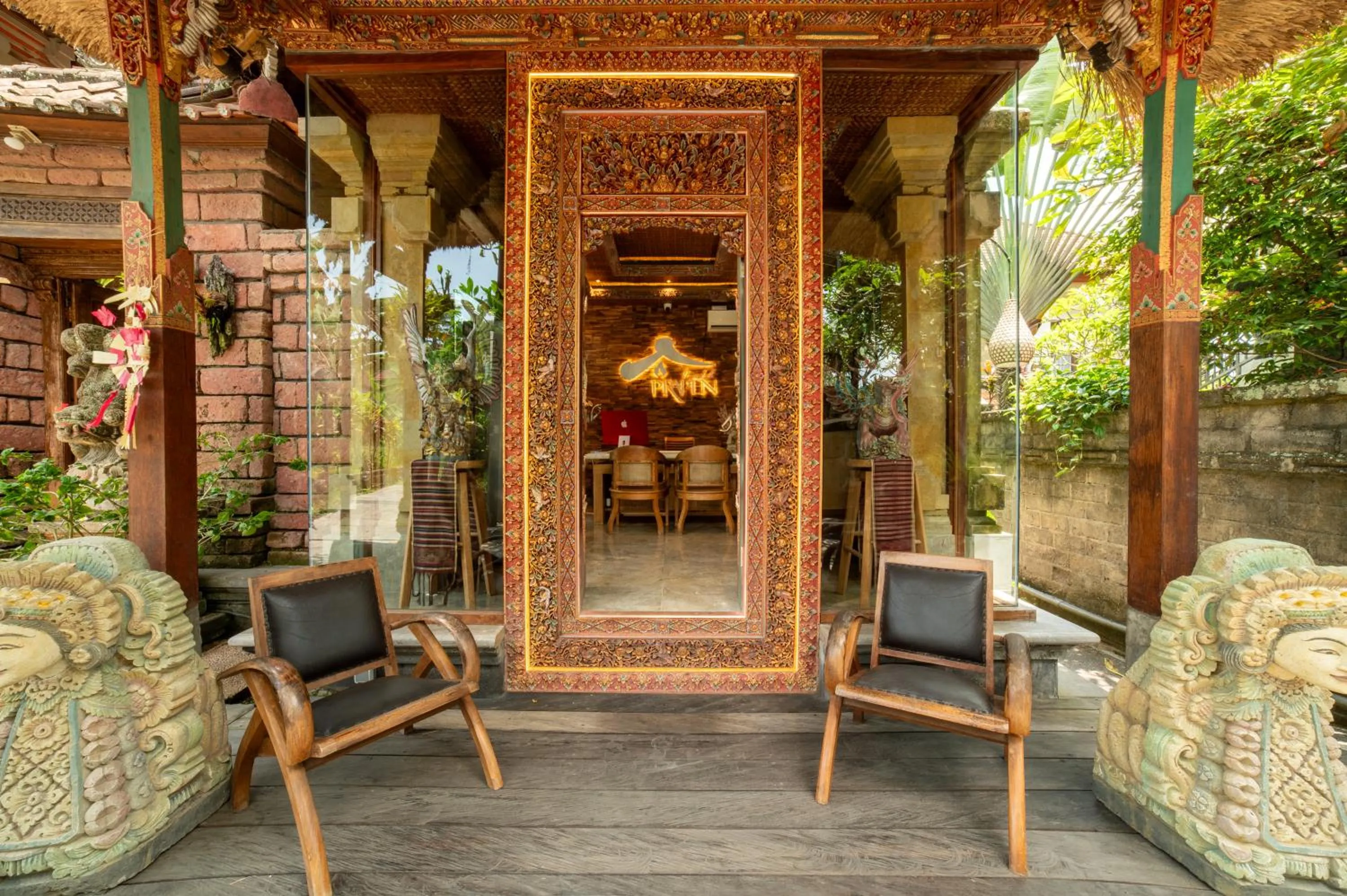 Lobby or reception in Pondok Prapen Guest House