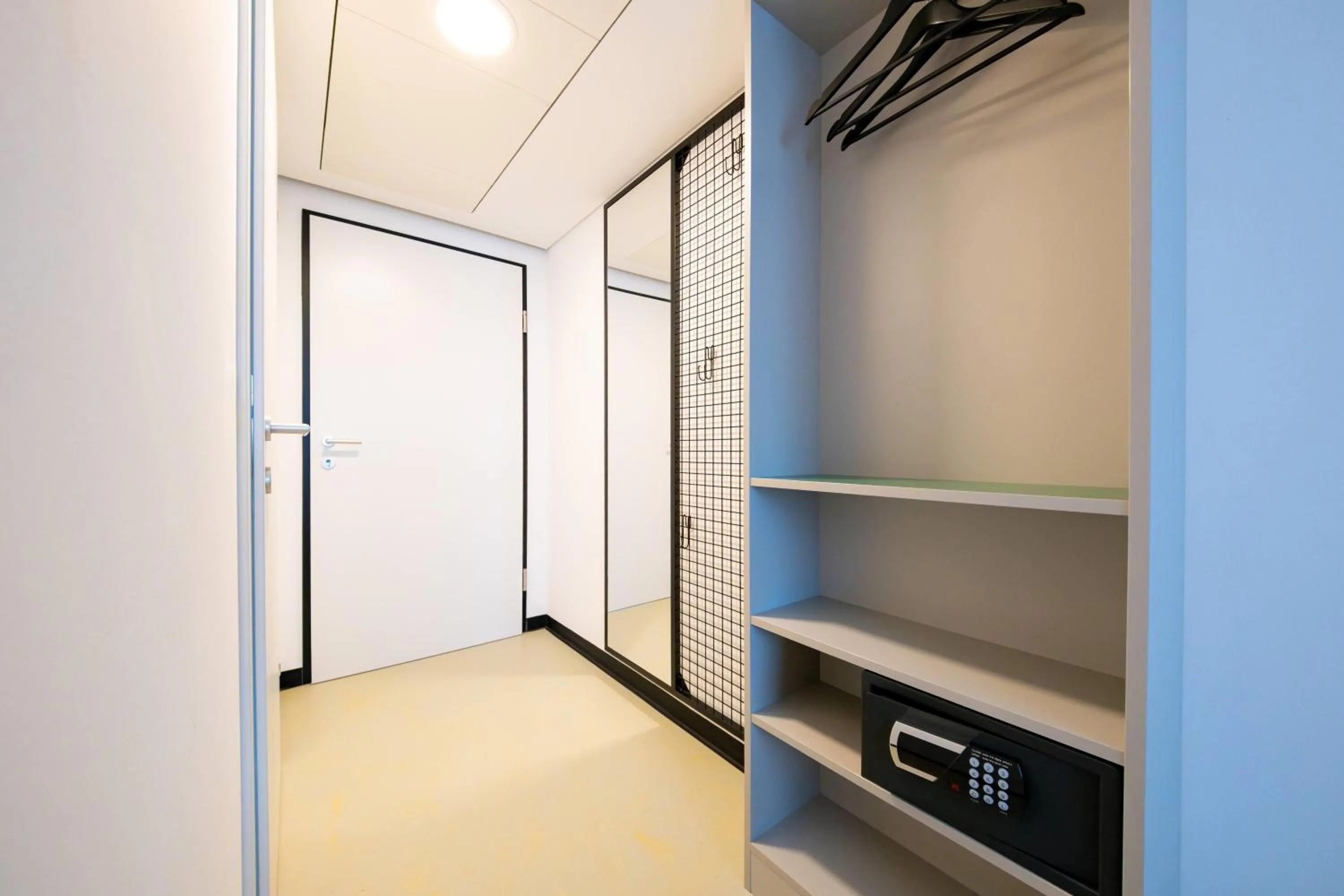 Photo of the whole room in Vienna House Easy by Wyndham Vienna Airport