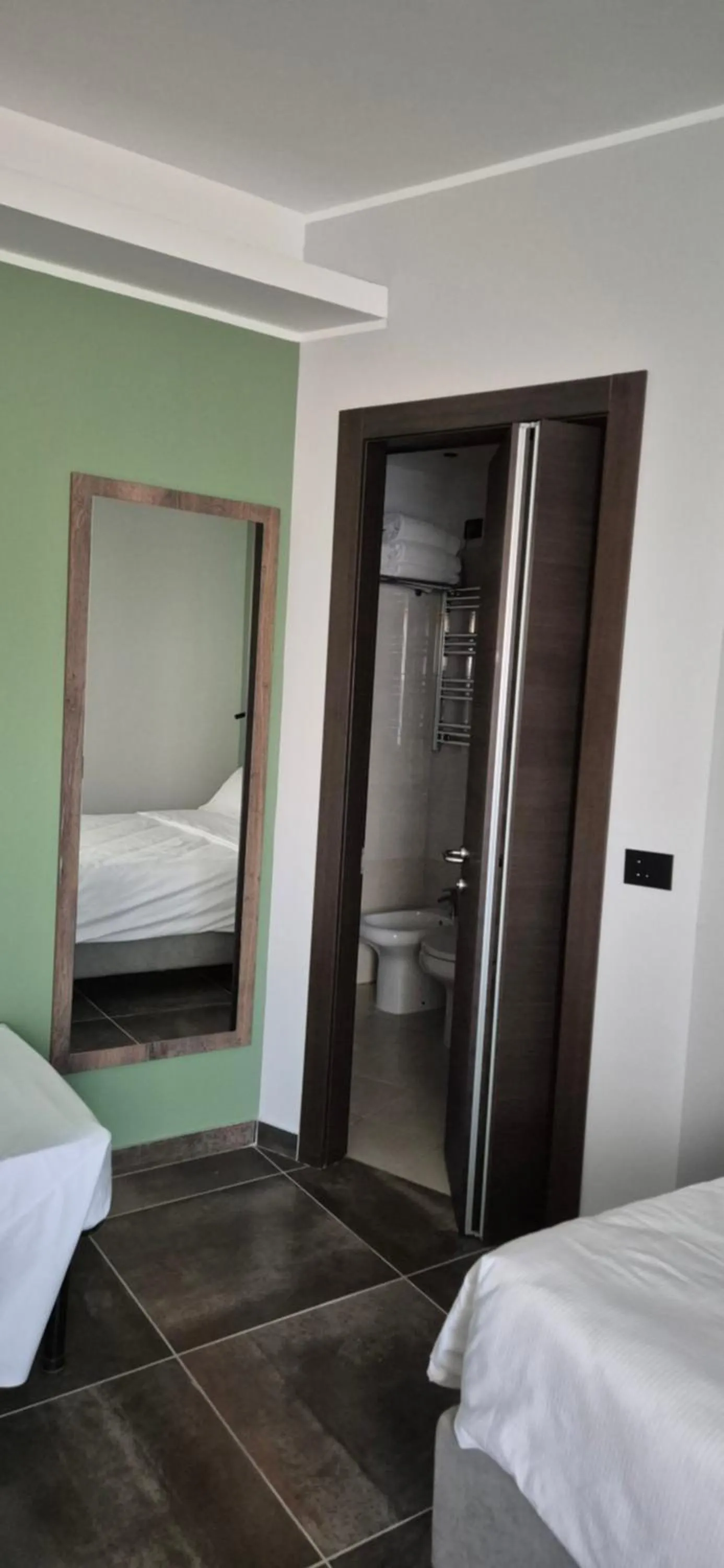 Hotel V7