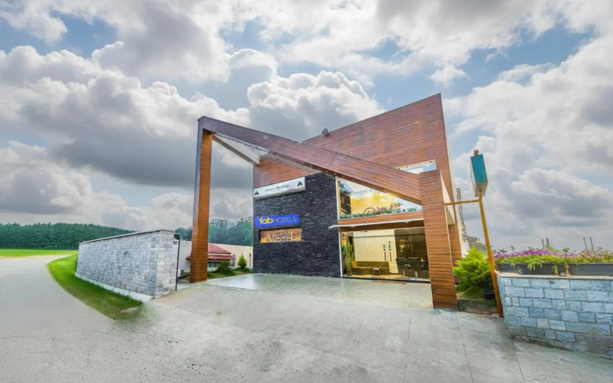 Property building in FabHotel Sholas Residency I - Nr Government Rose Garden Property building in FabHotel Sholas Residency I - Nr Government Rose Garden