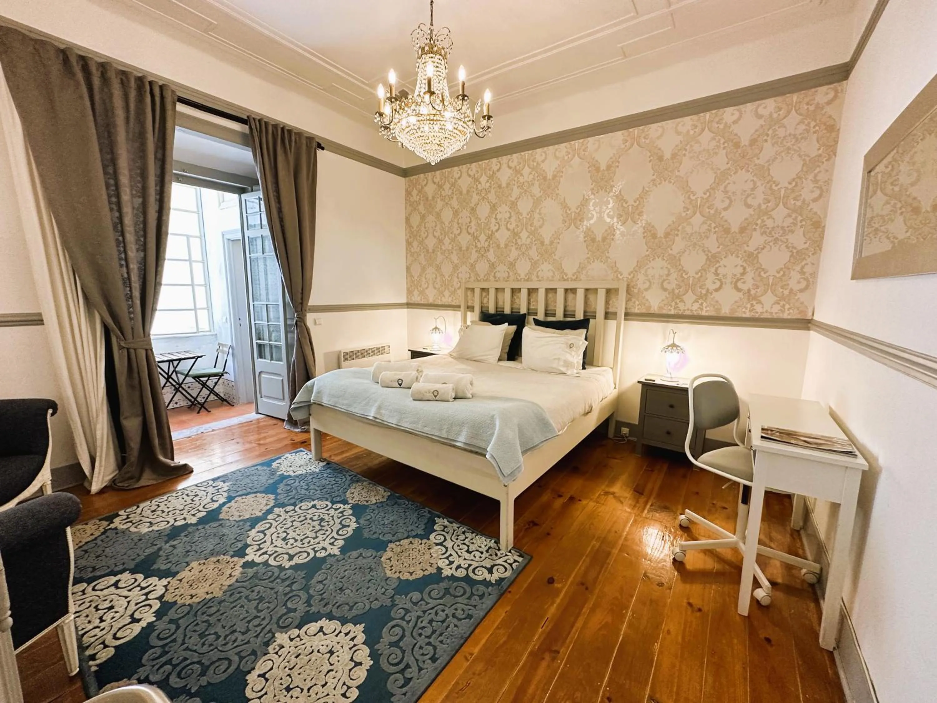 Bed in Estrela Charming Rooms by HOST-POINT