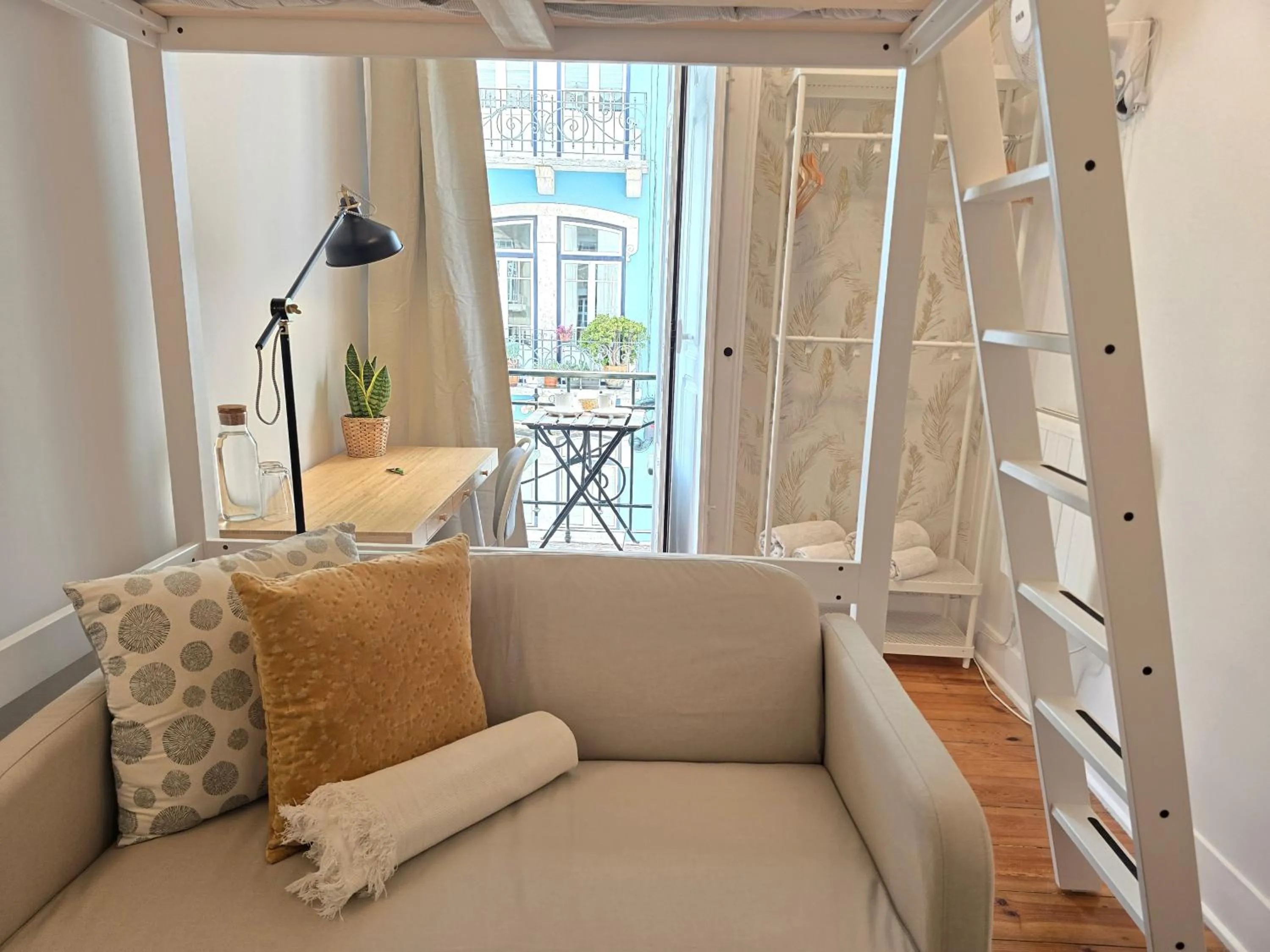 Bed in Estrela Charming Rooms by HOST-POINT