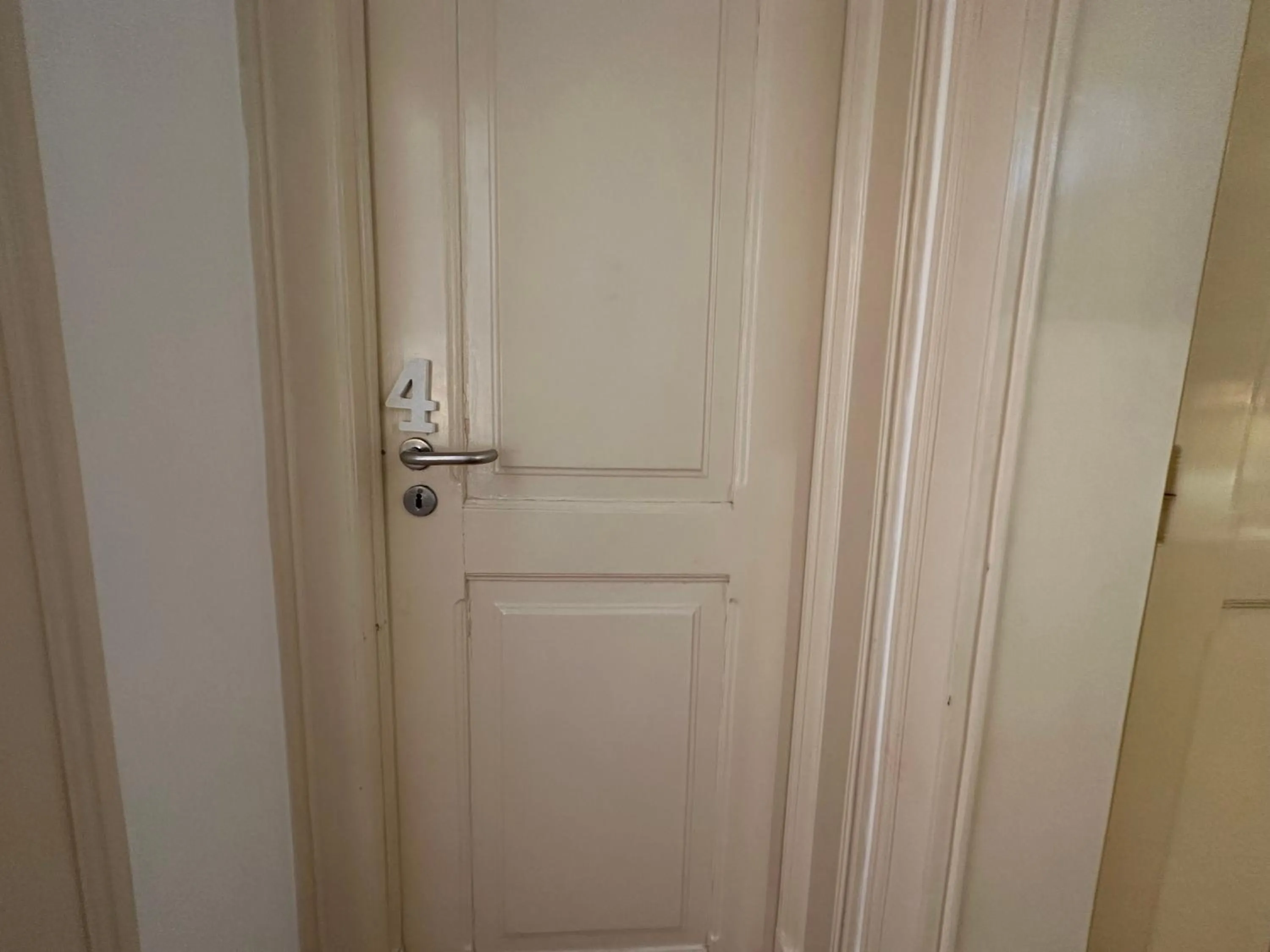 Decorative detail in Estrela Charming Rooms by HOST-POINT