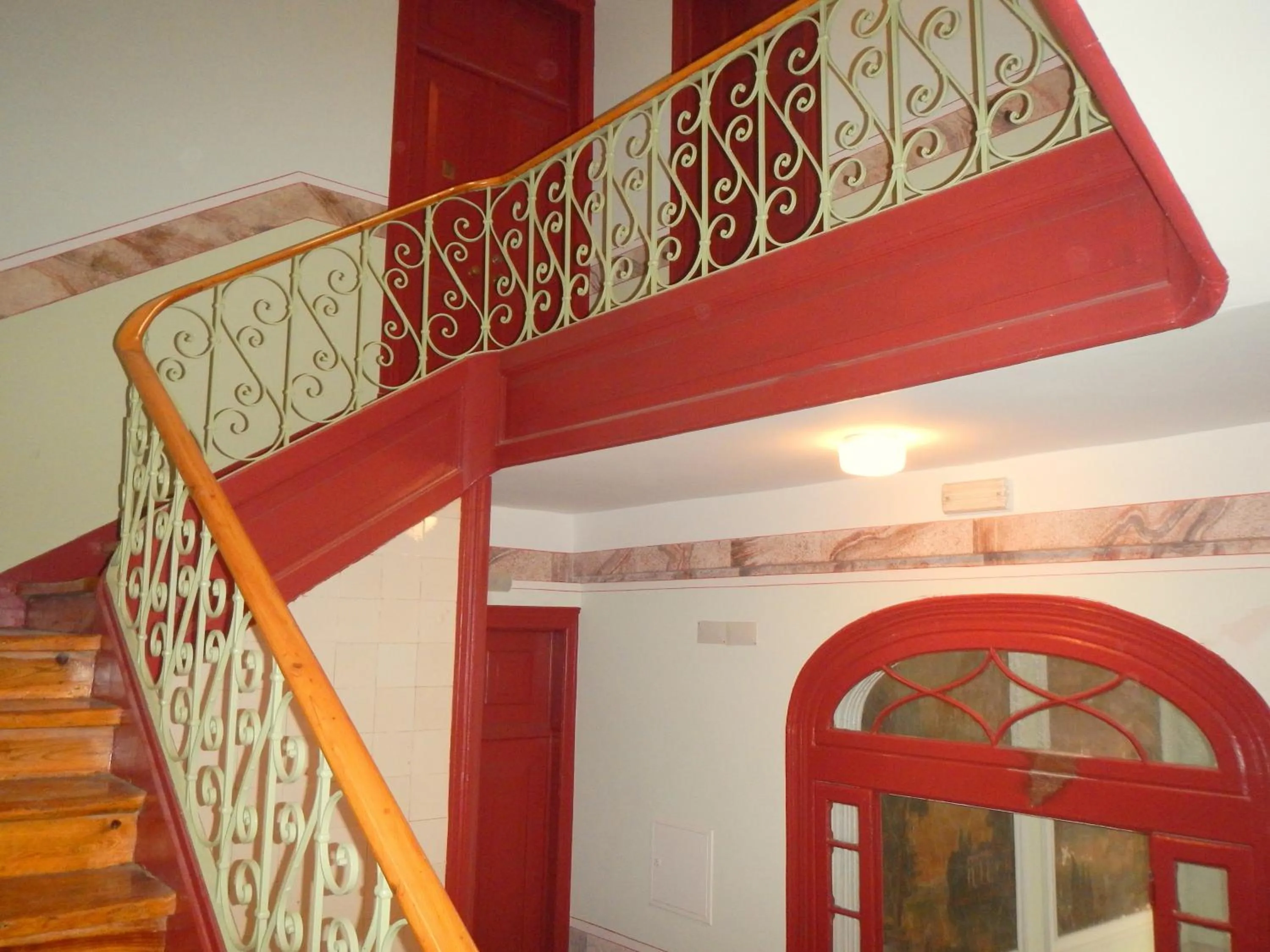 Facade/entrance in Estrela Charming Rooms by HOST-POINT