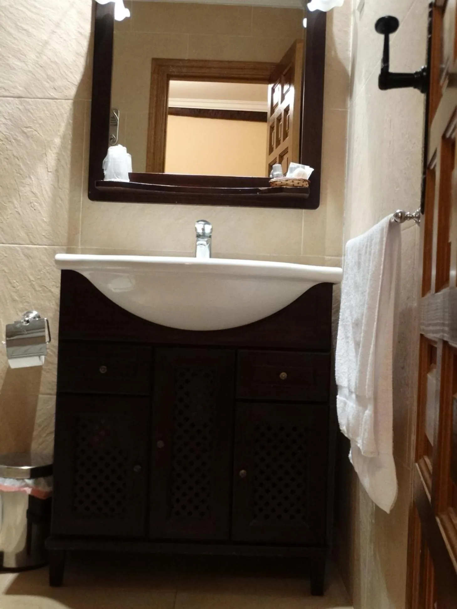 Hostal EL MESON