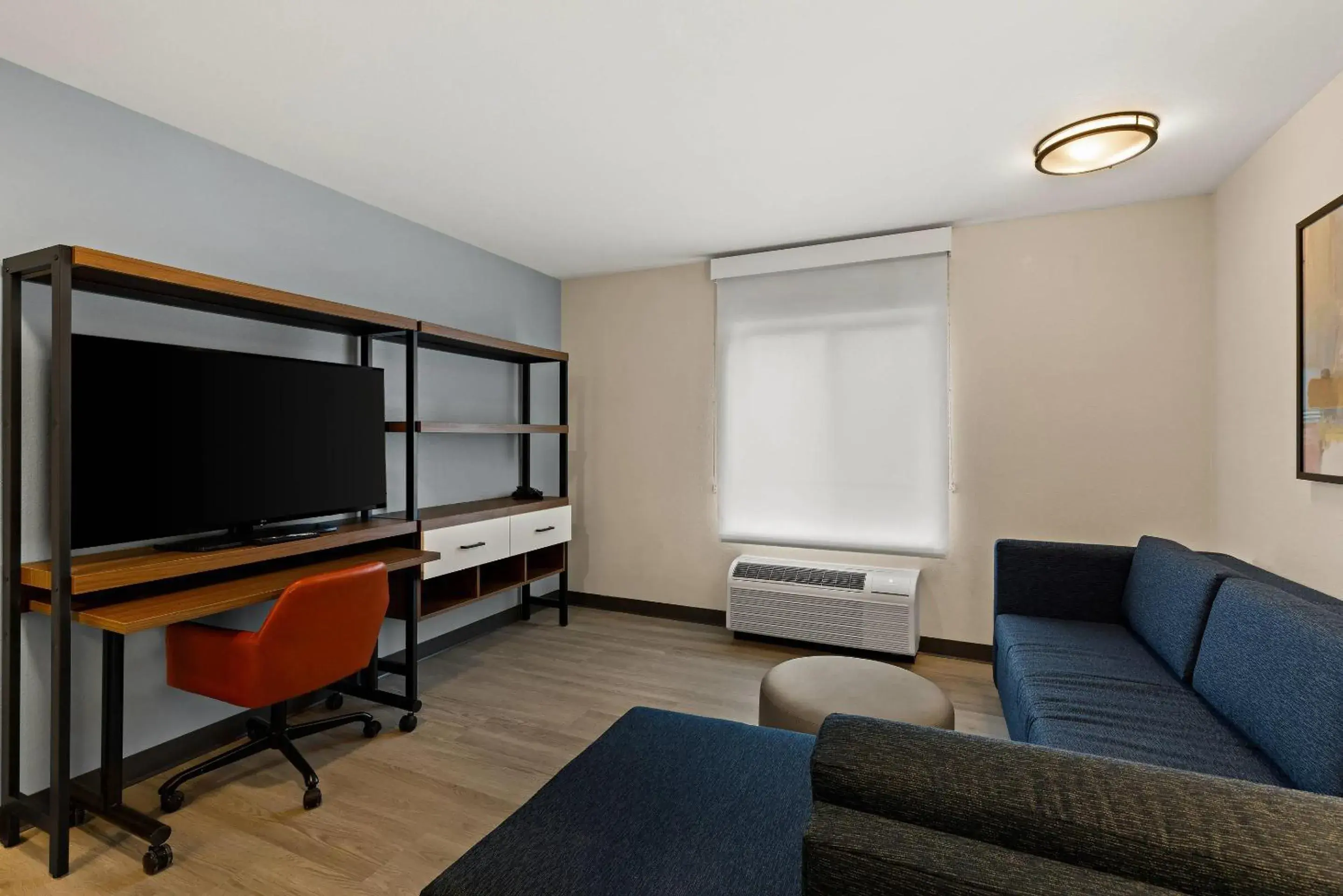 King Room with Sofa - Disability Access/Non Smoking in Everhome Suites Panama City Beach by Choice Hotels King Room with Sofa - Disability Access/Non Smoking in Everhome Suites Panama City Beach by Choice Hotels