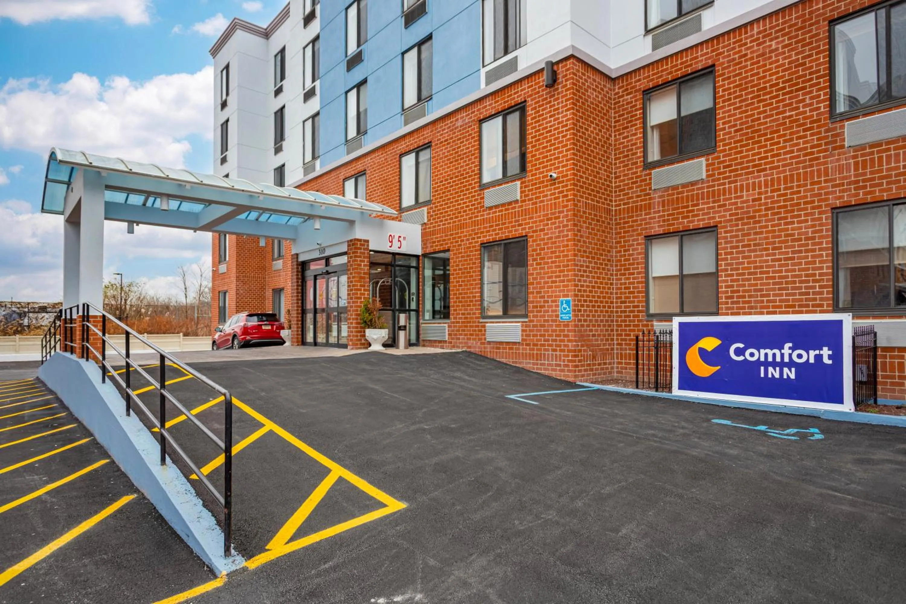 Property building in Comfort Inn