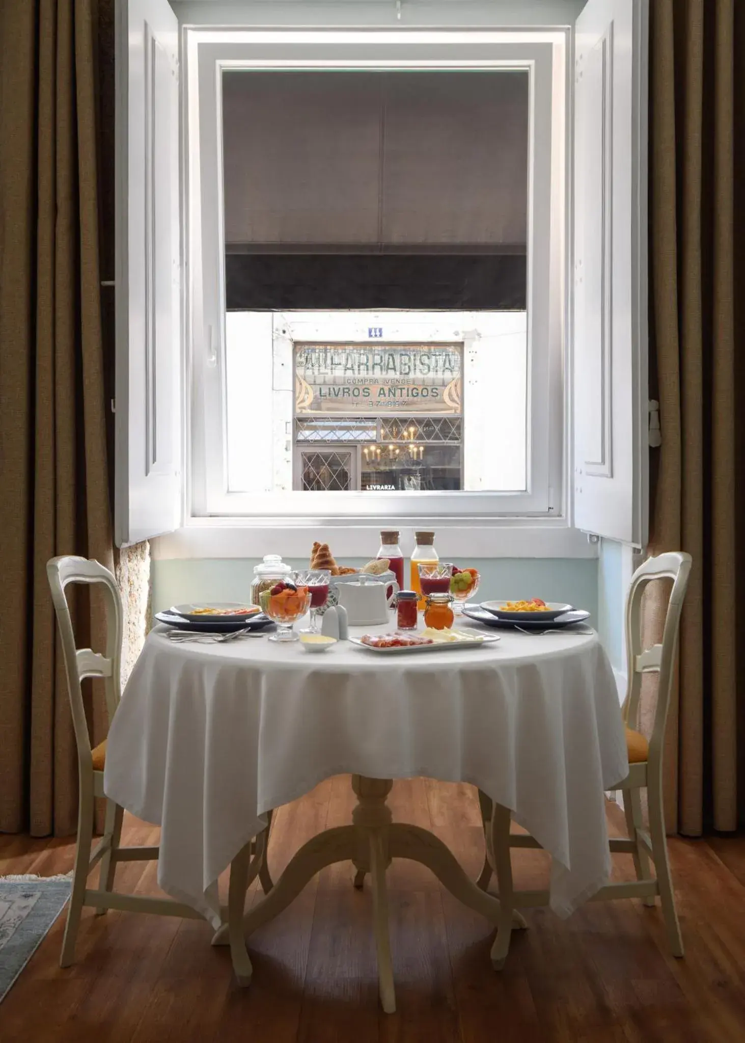 Bedroom in Alecrim ao Chiado Bedroom in Alecrim ao Chiado