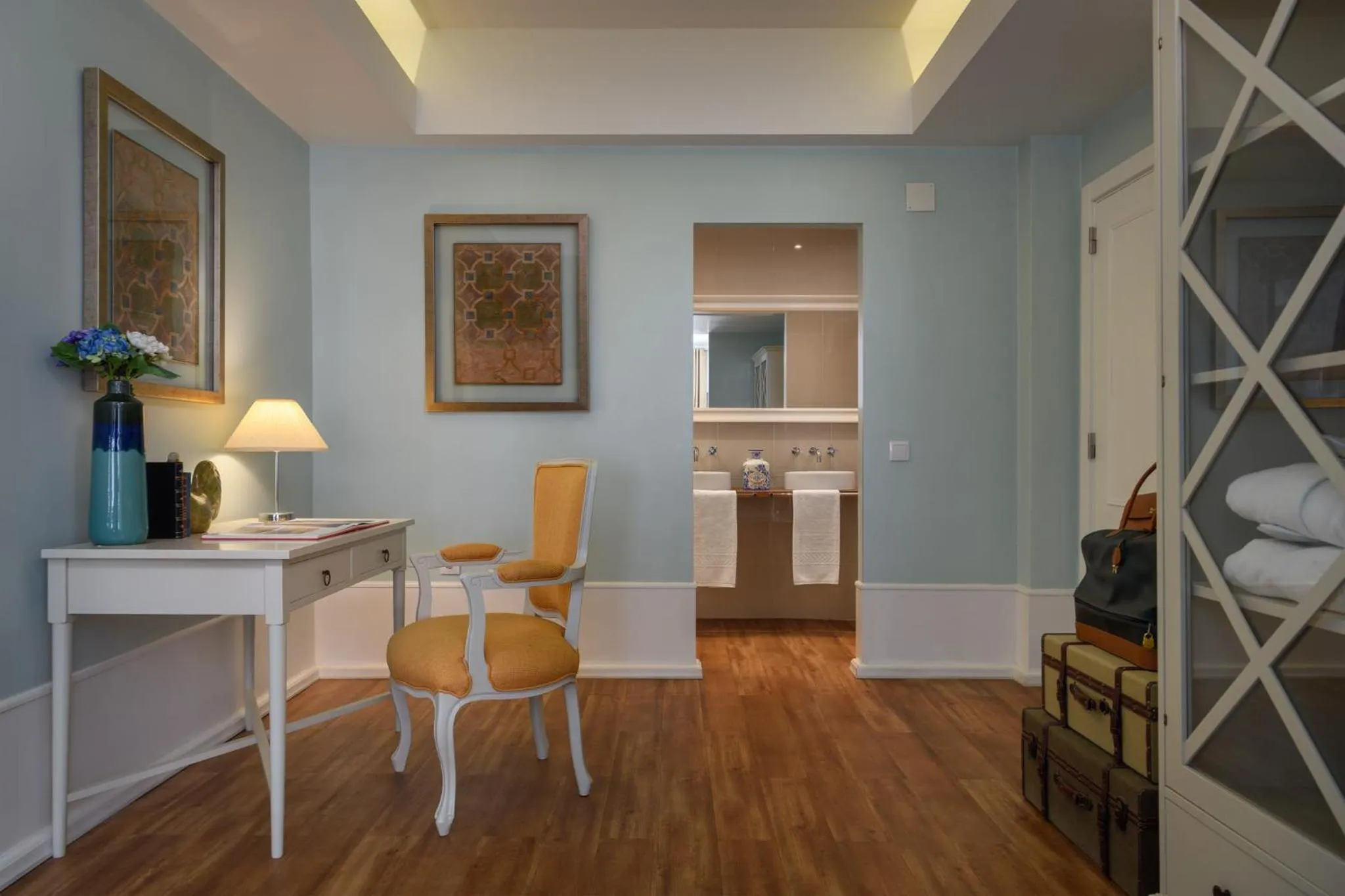 Photo of the whole room in Alecrim ao Chiado