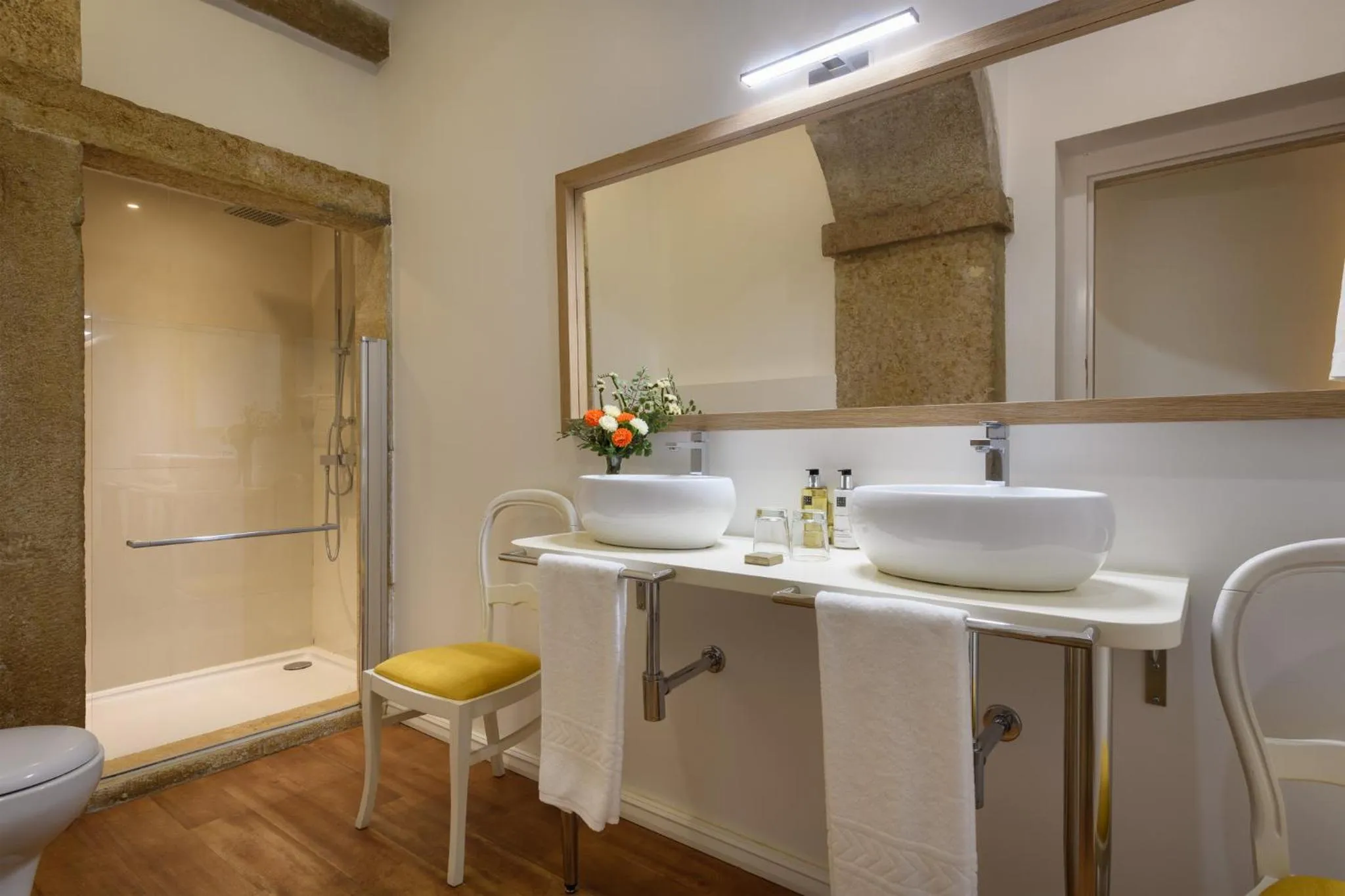 Bathroom in Alecrim ao Chiado