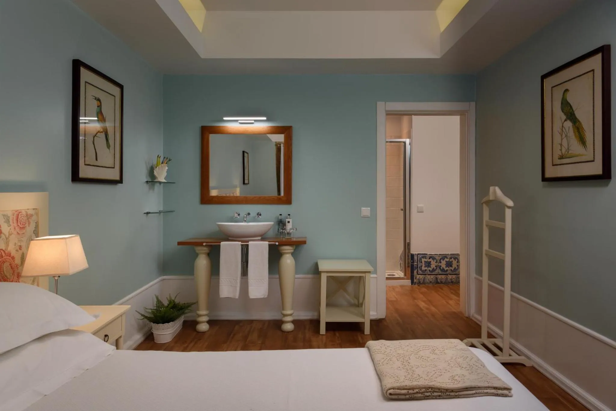 Bedroom, Bed in Alecrim ao Chiado