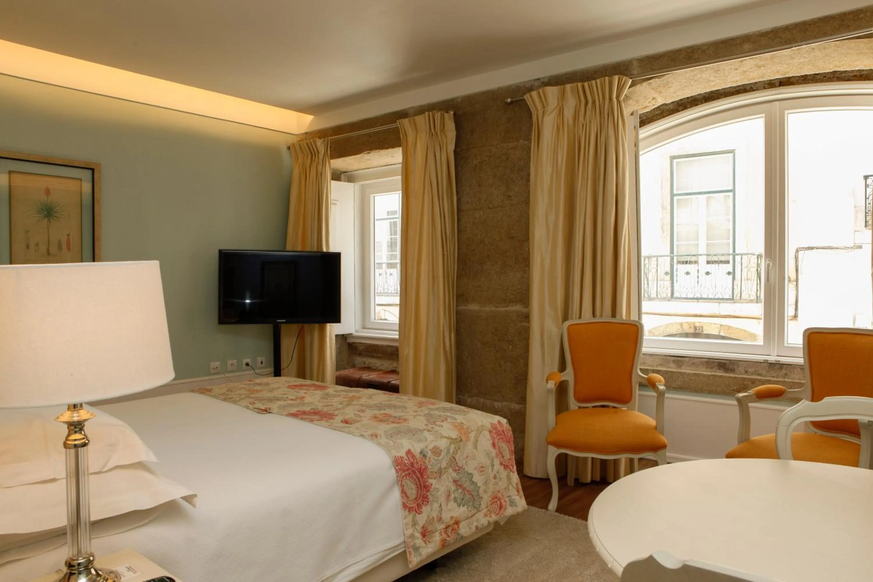 Decorative detail, Bed in Alecrim ao Chiado