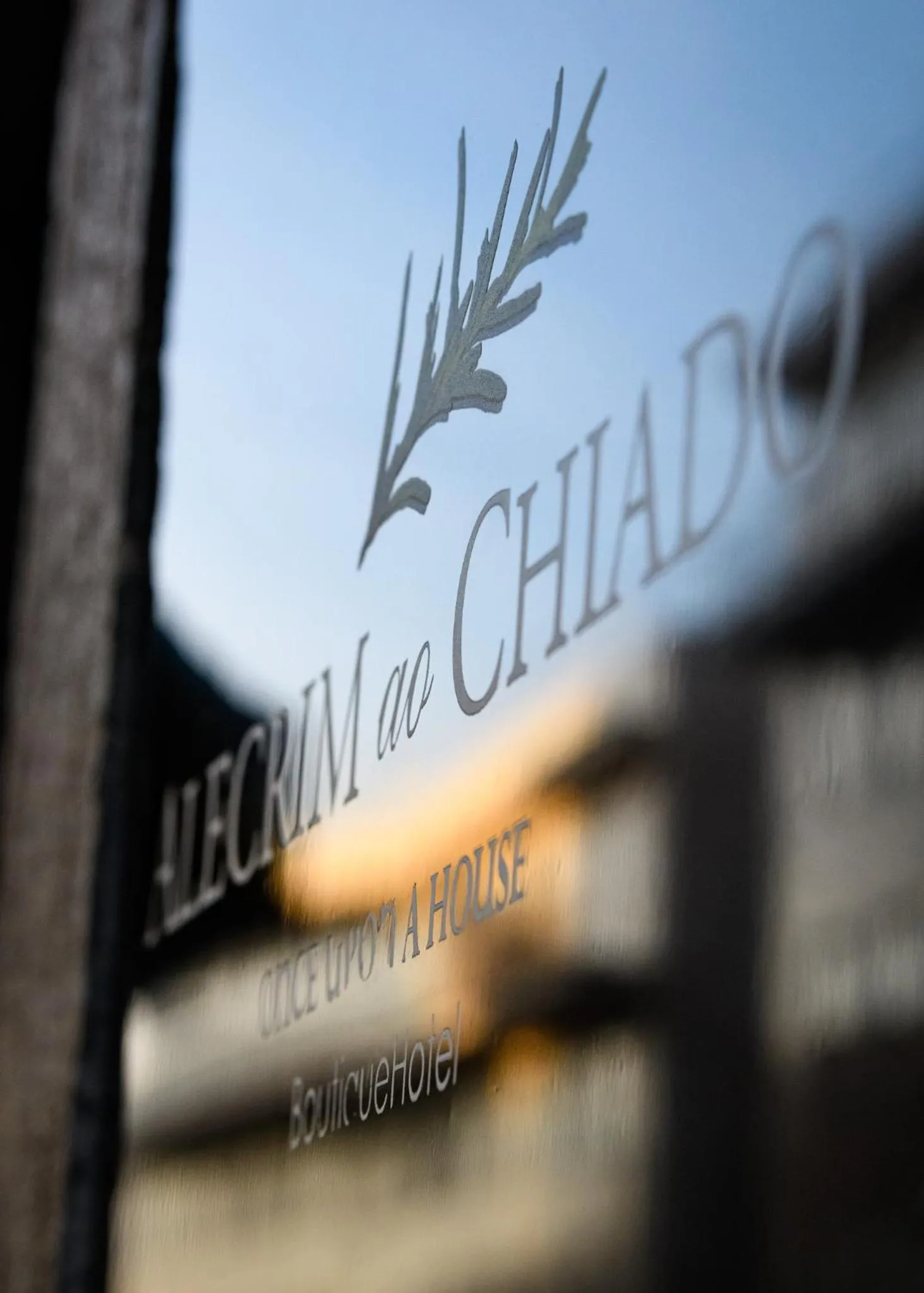 Property building in Alecrim ao Chiado