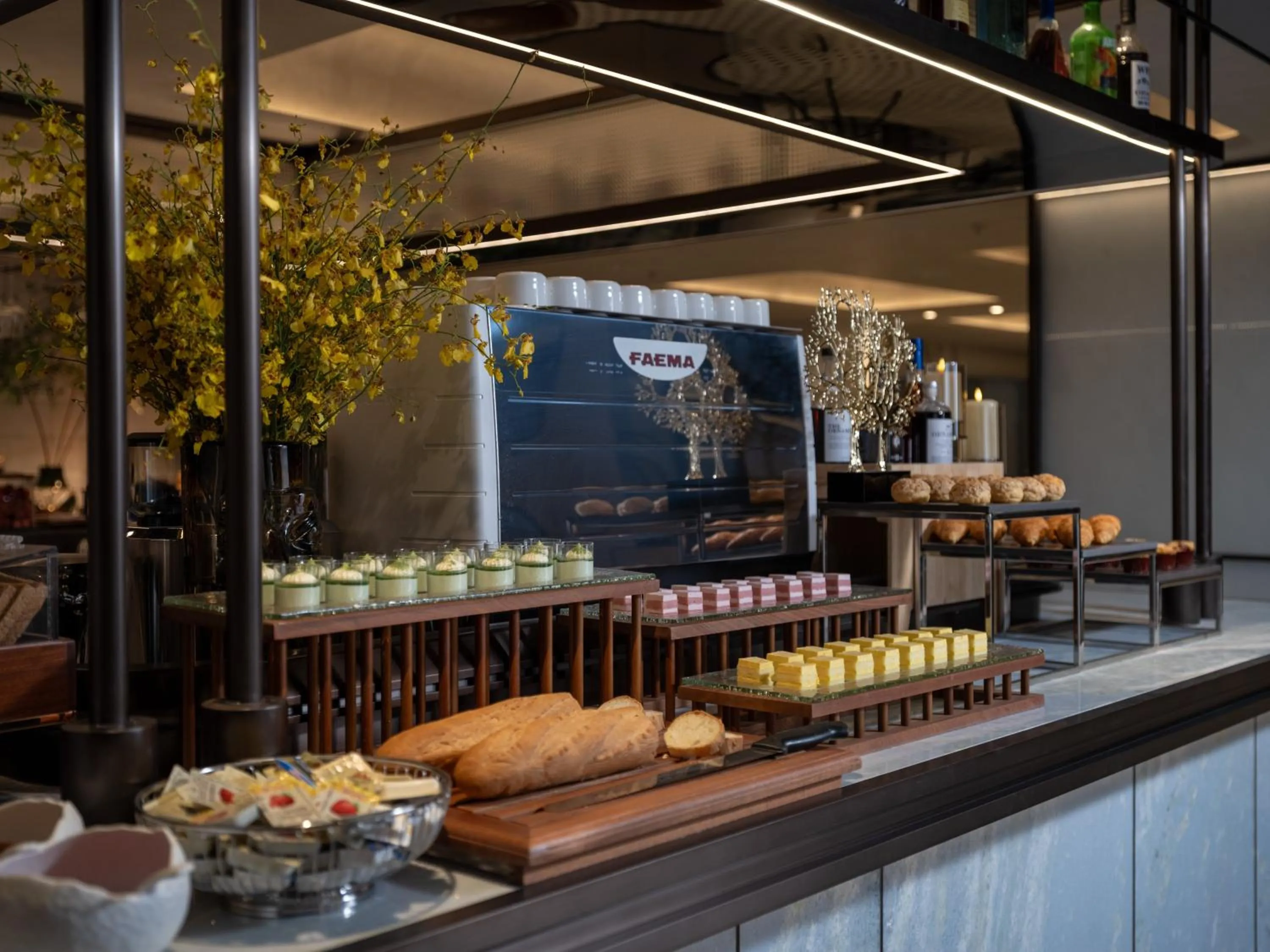 Breakfast in Holiday Inn Yiwu Center by IHG