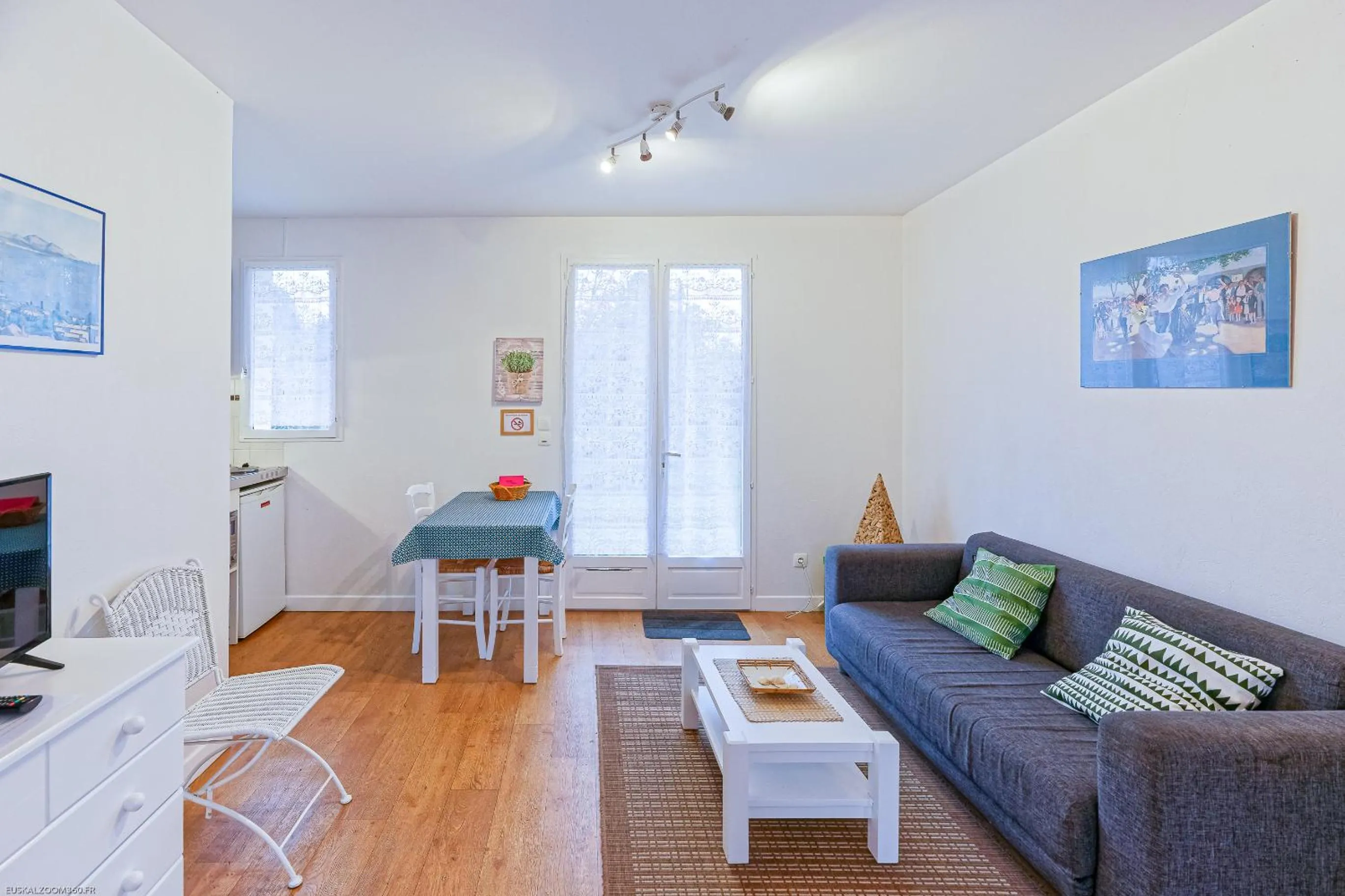Living room in Appart'Hôtel Bellevue