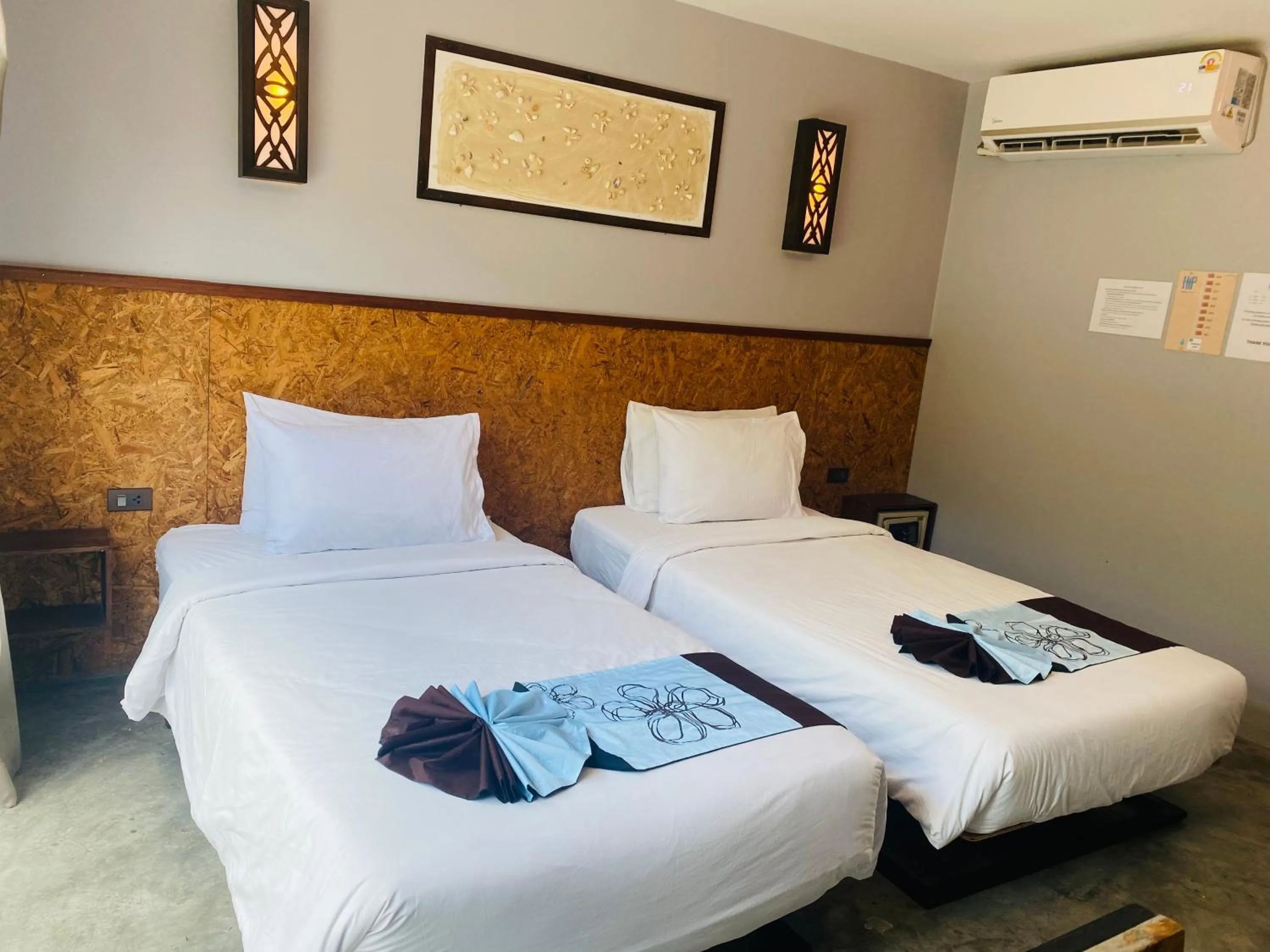 Bed in The Hip Resort @ Phi Phi