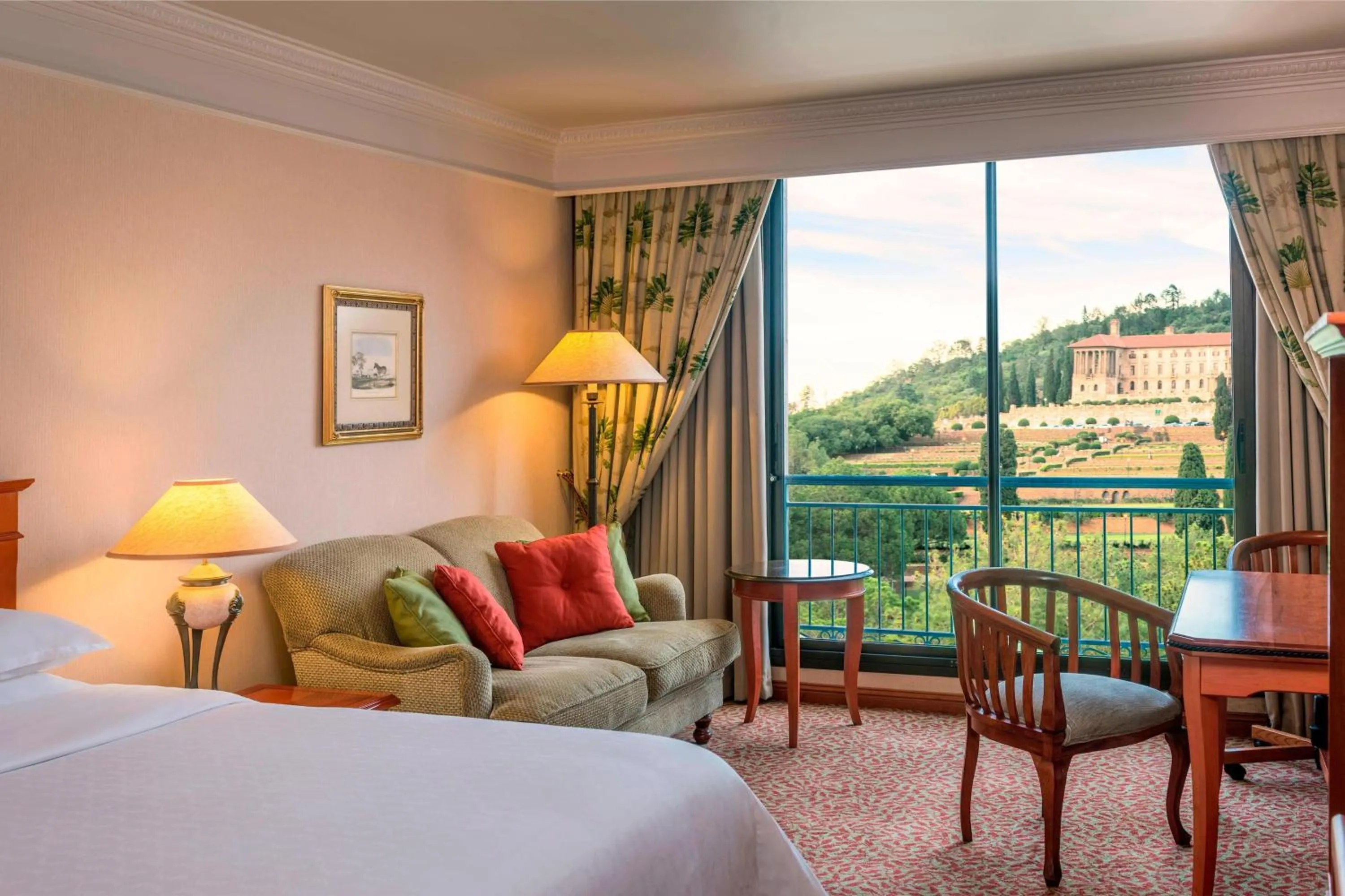 Photo of the whole room, Bed in CT Hotel