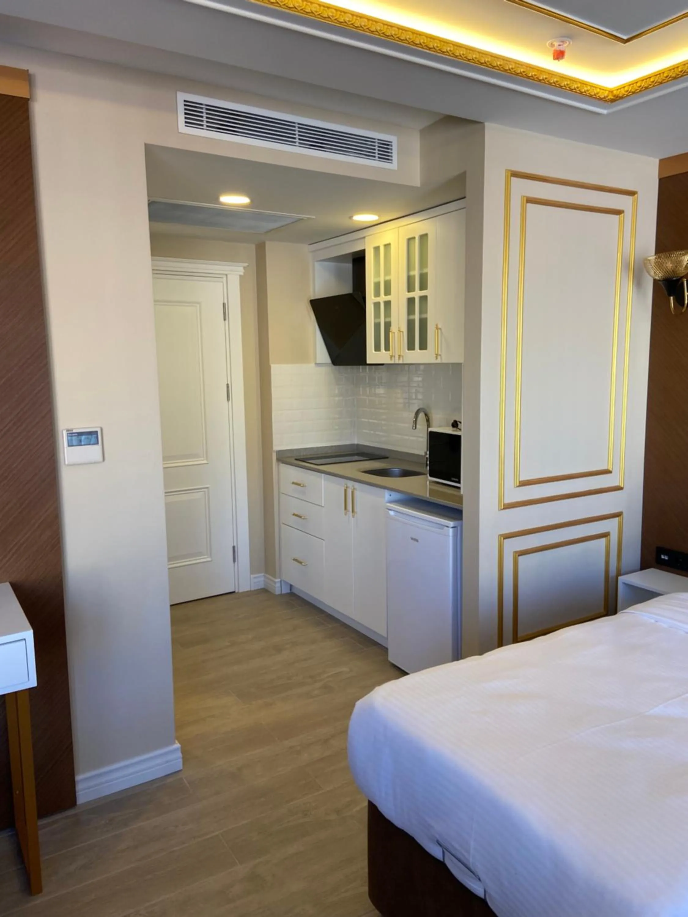 Bed in Istanbul Town Hotel