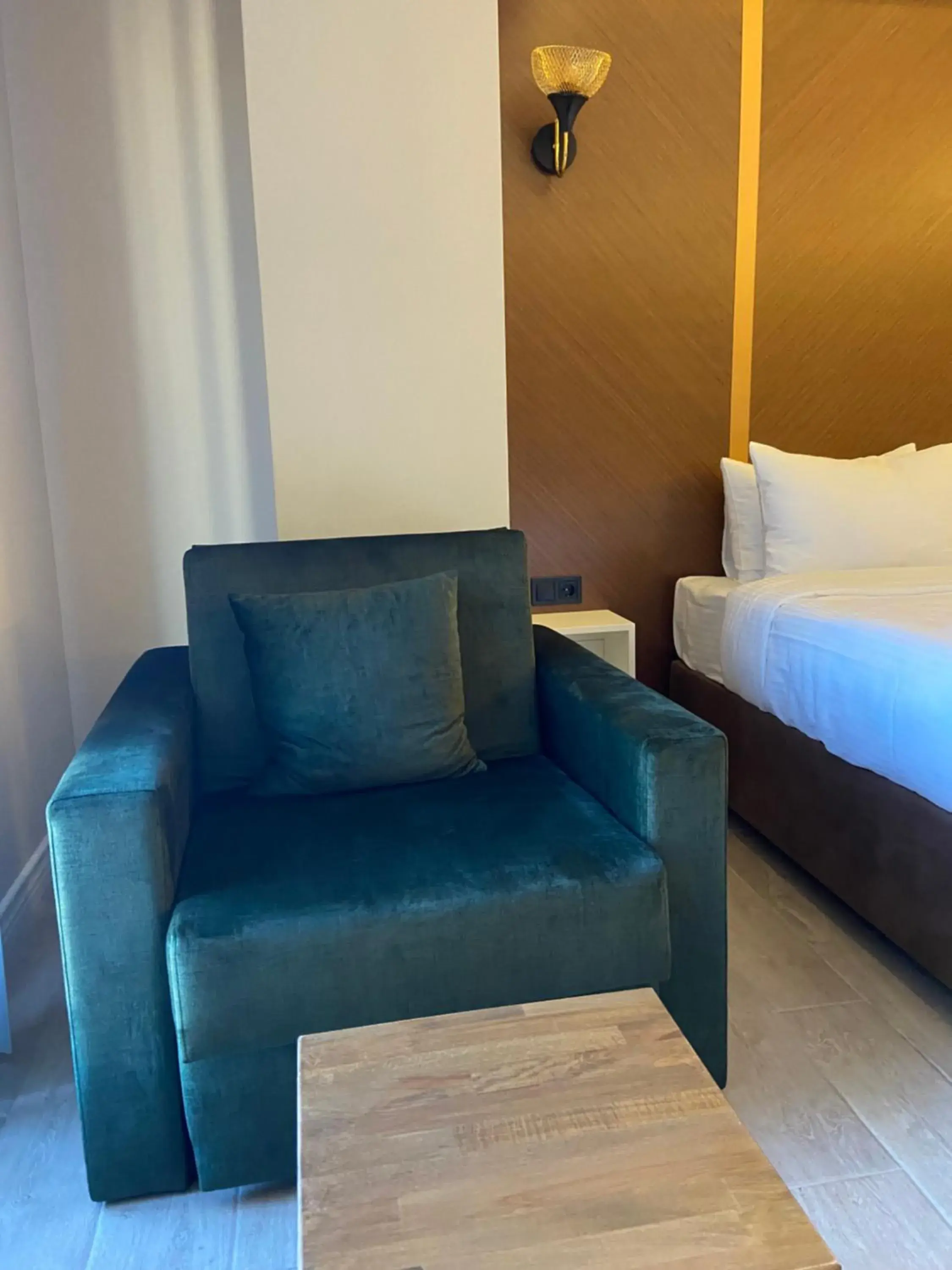 Deluxe Quadruple Room in Istanbul Town Hotel Deluxe Quadruple Room in Istanbul Town Hotel