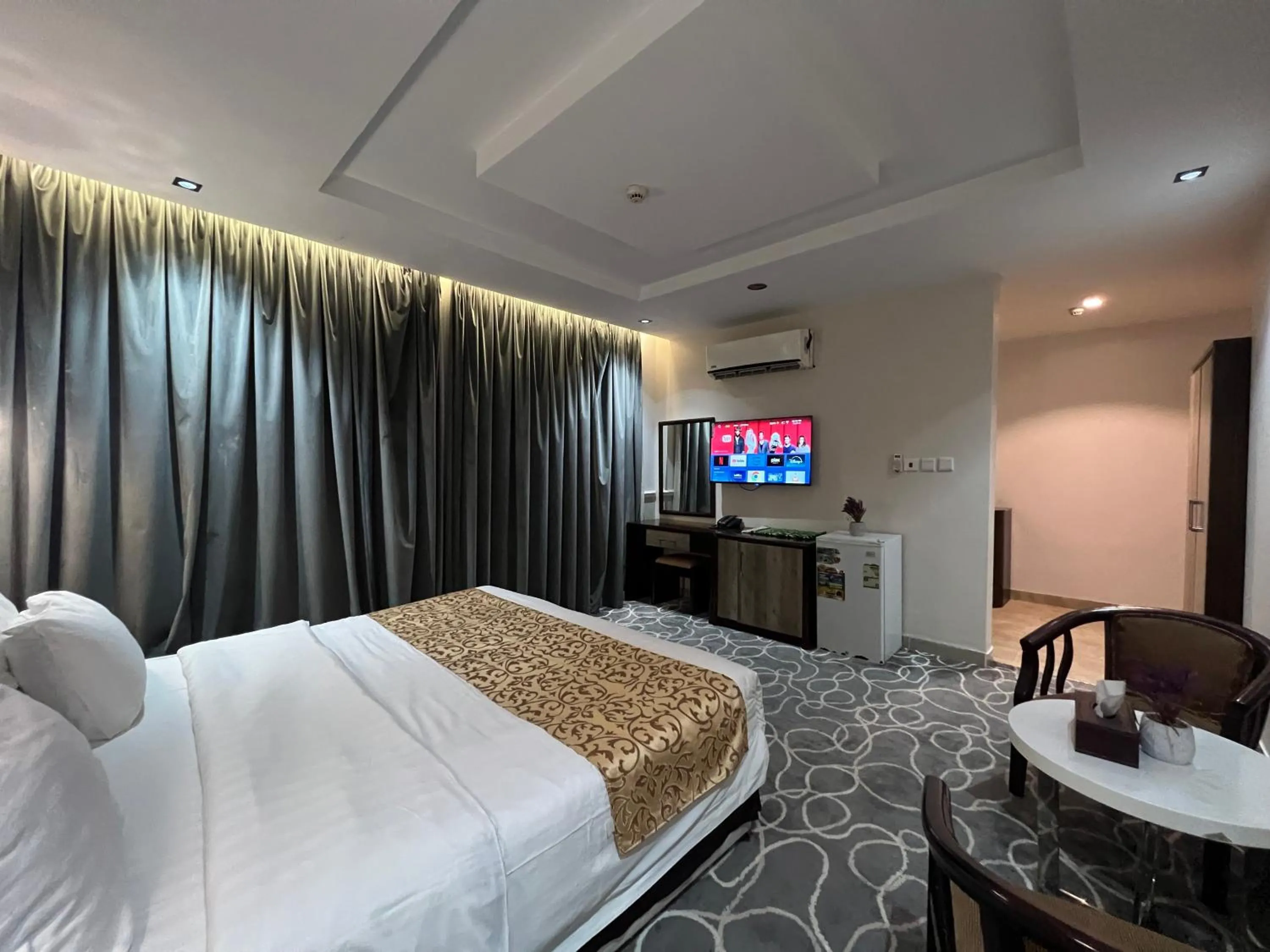 Bed in Rose Star Hotel