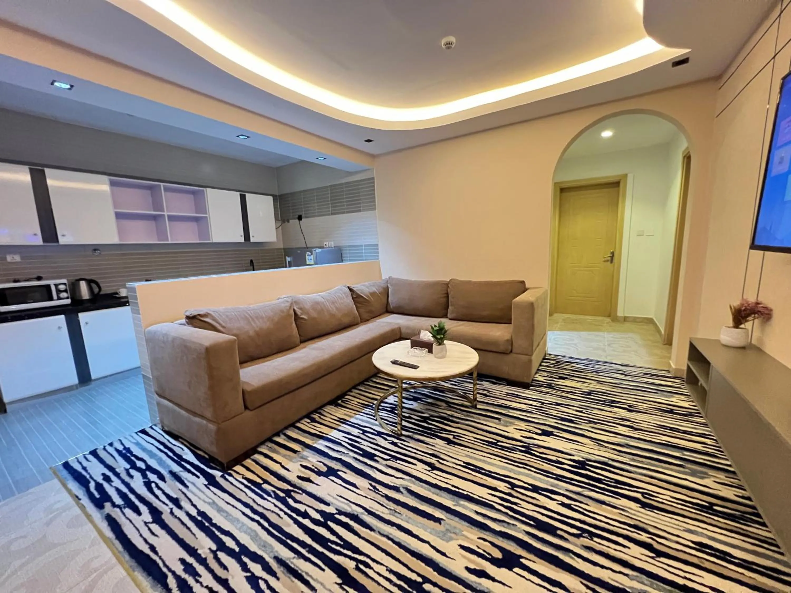 TV and multimedia in Rose Star Hotel