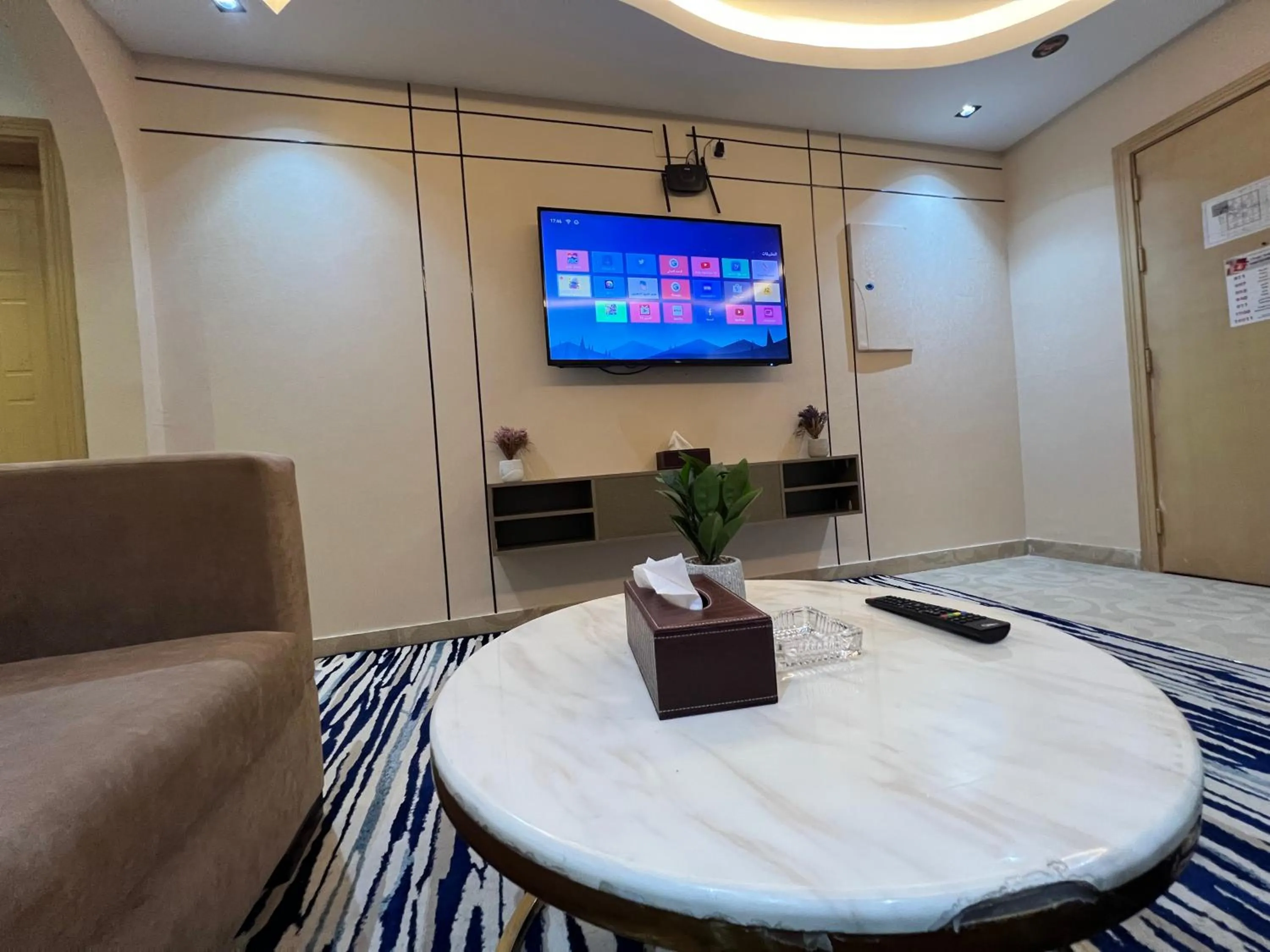 TV and multimedia in Rose Star Hotel