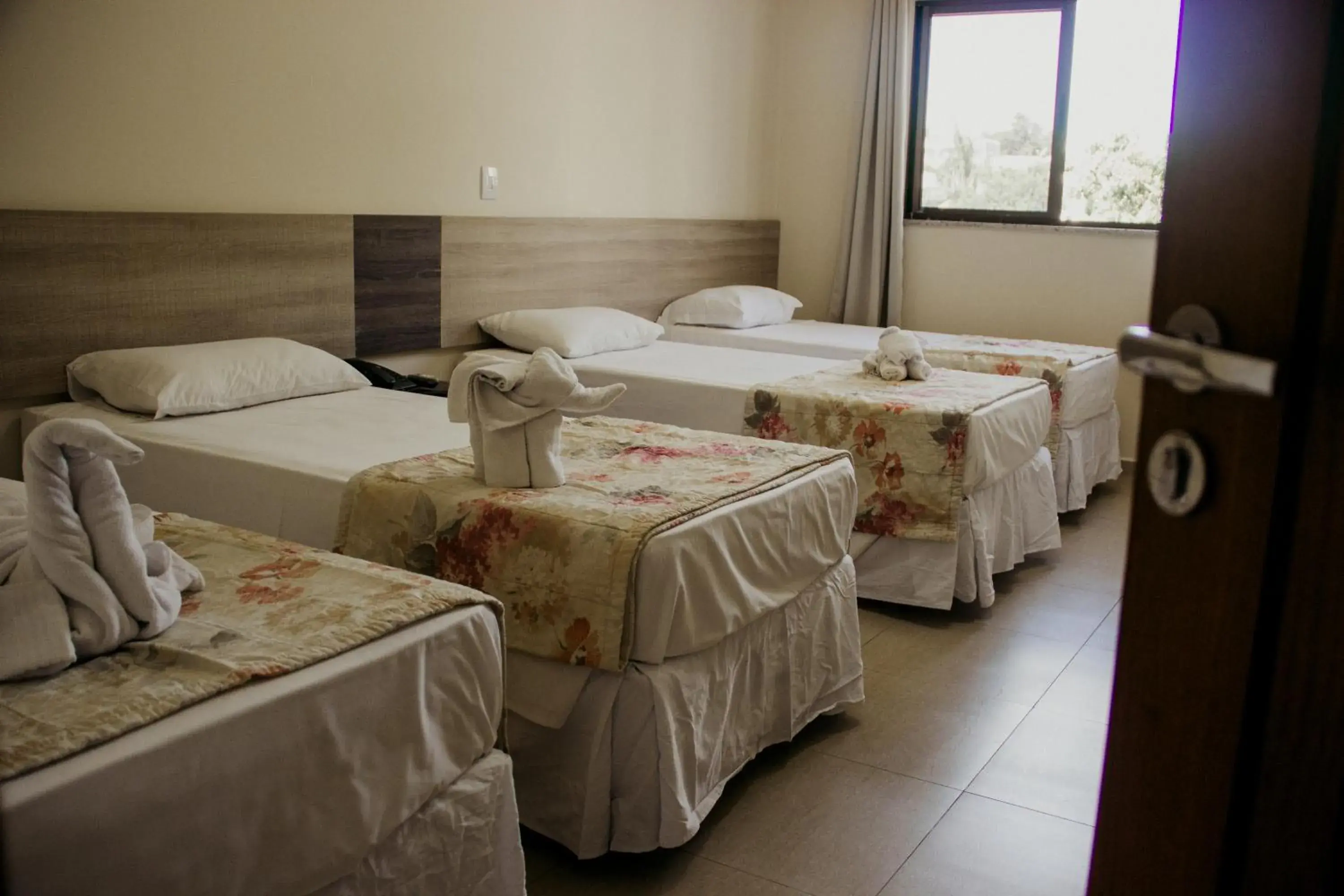 Bed in Rede Andrade Biton Bed in Rede Andrade Biton