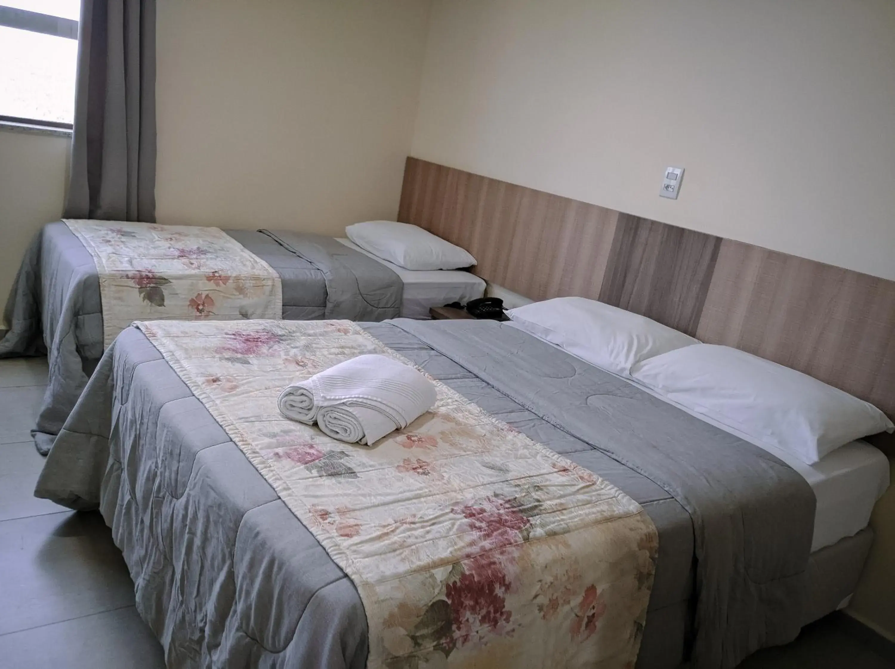 Bed in Rede Andrade Biton Bed in Rede Andrade Biton