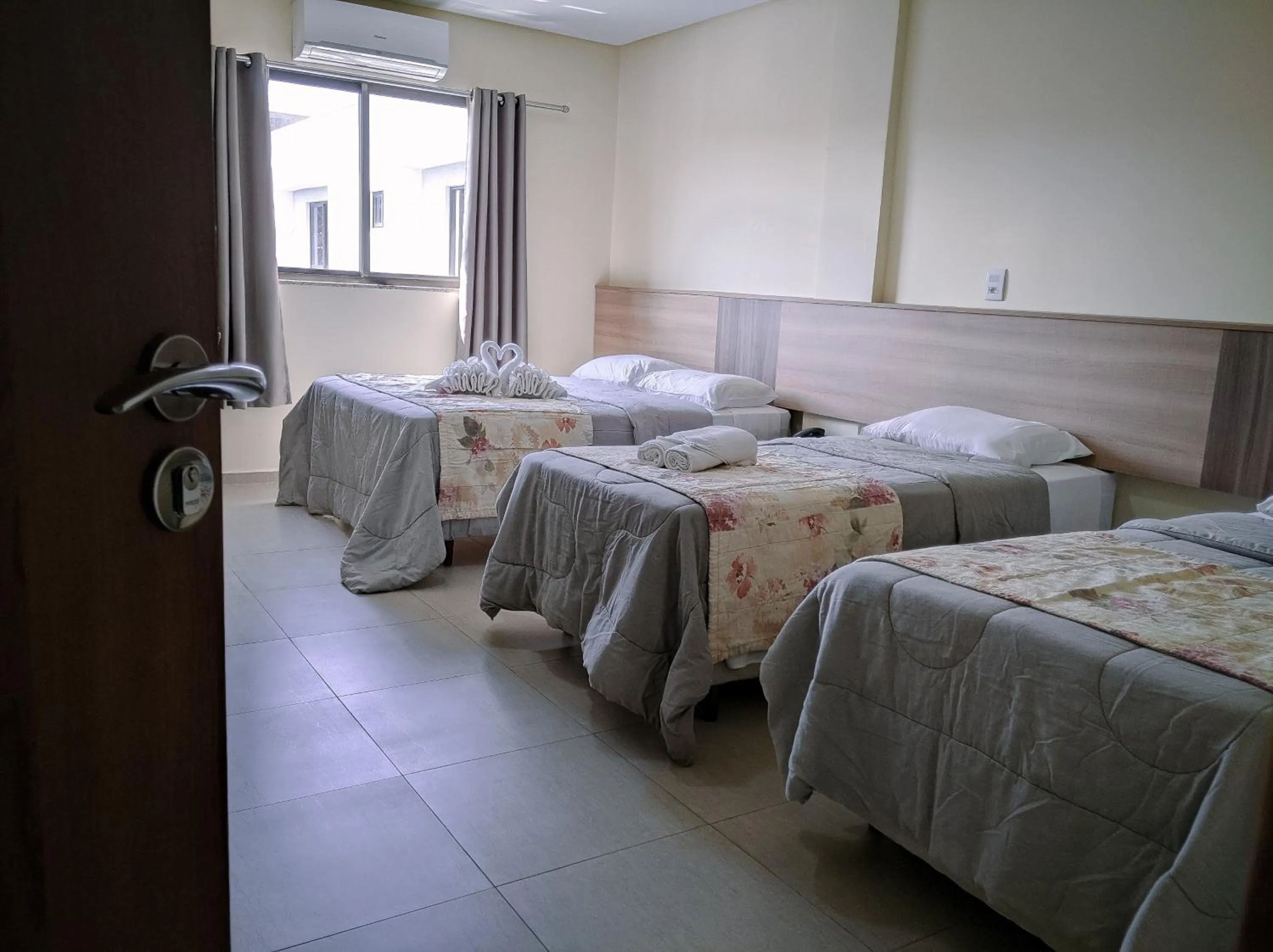 Bed in Rede Andrade Biton