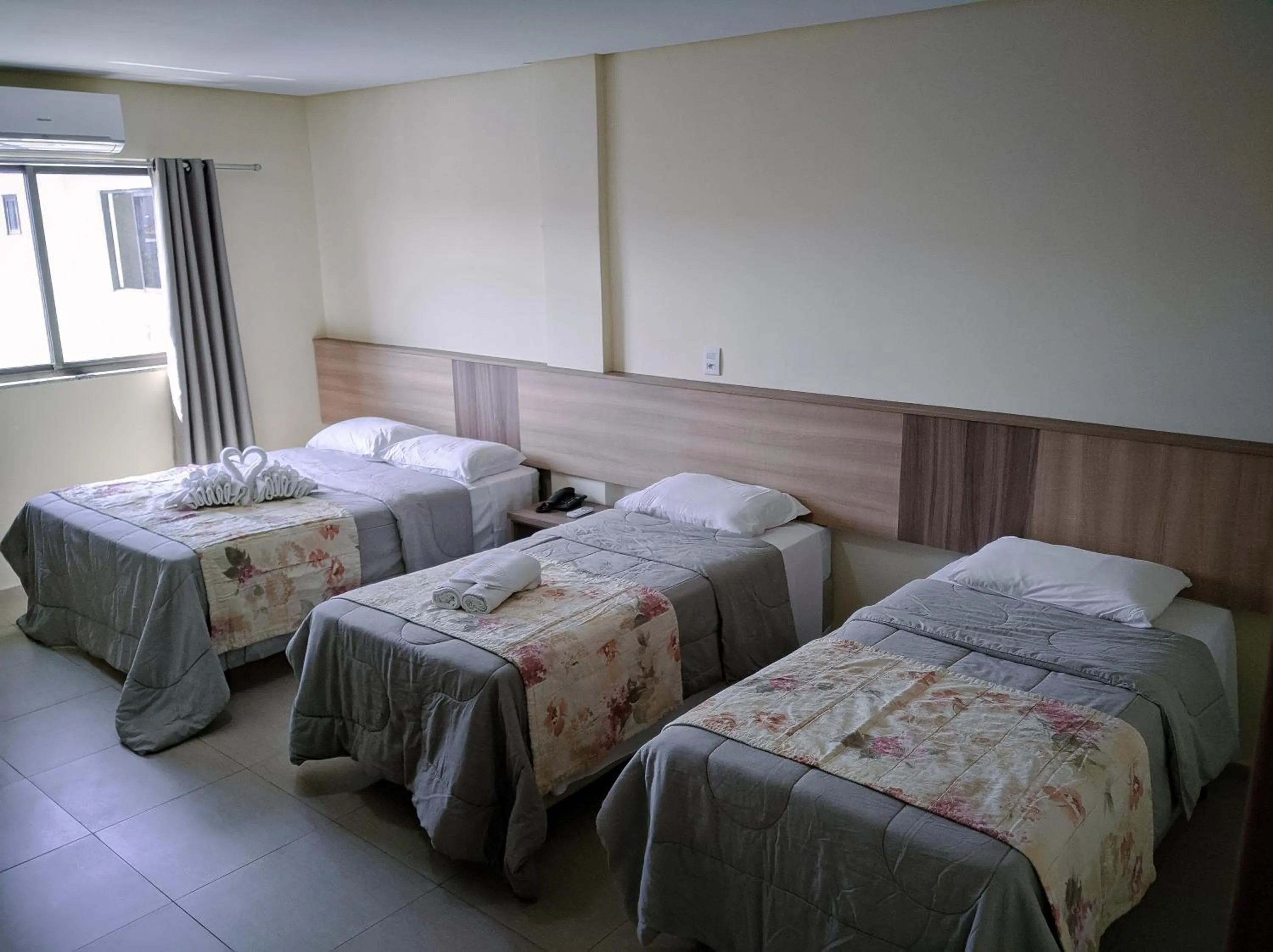 Bed in Rede Andrade Biton